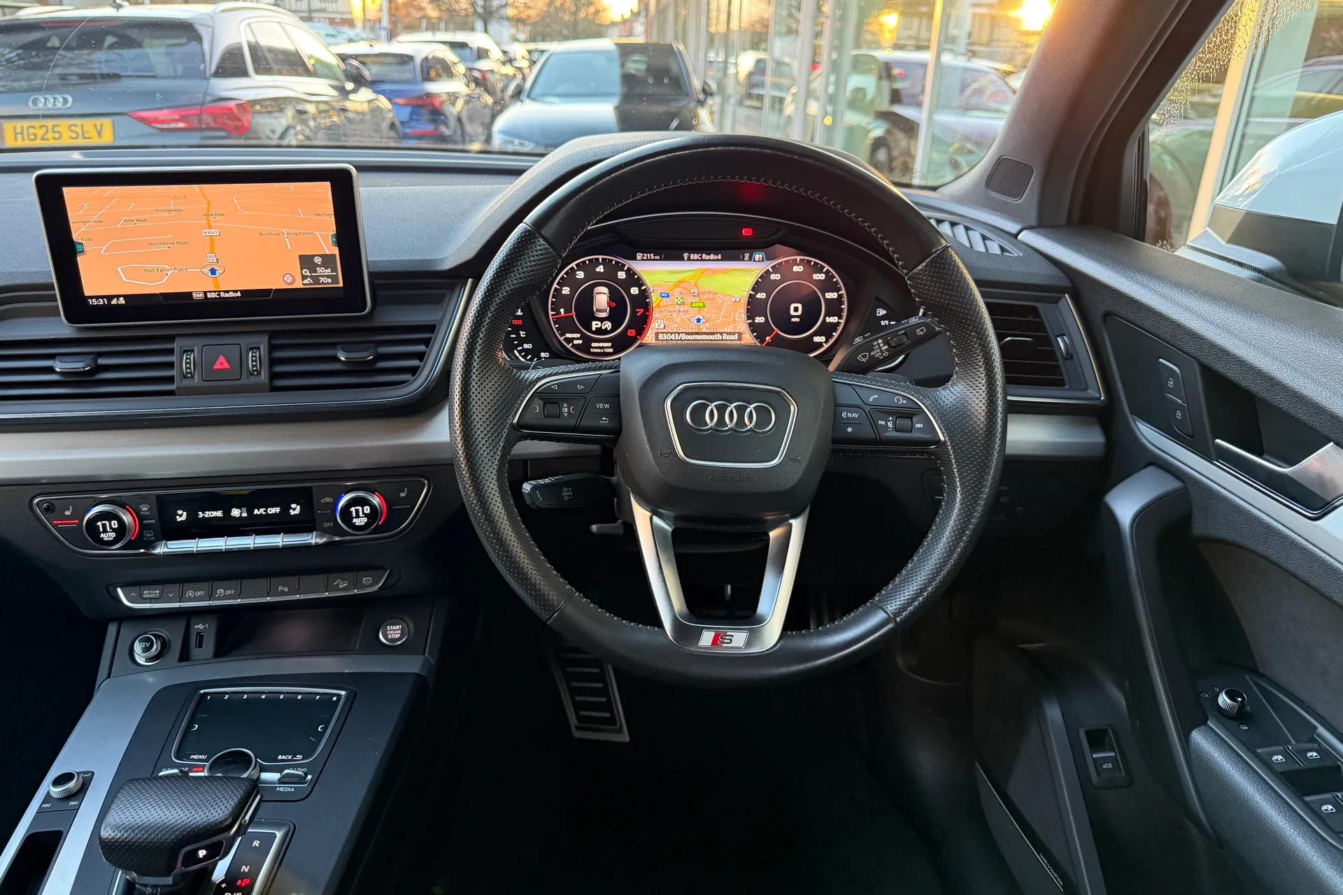 Audi Q5 thumbnail image number 39