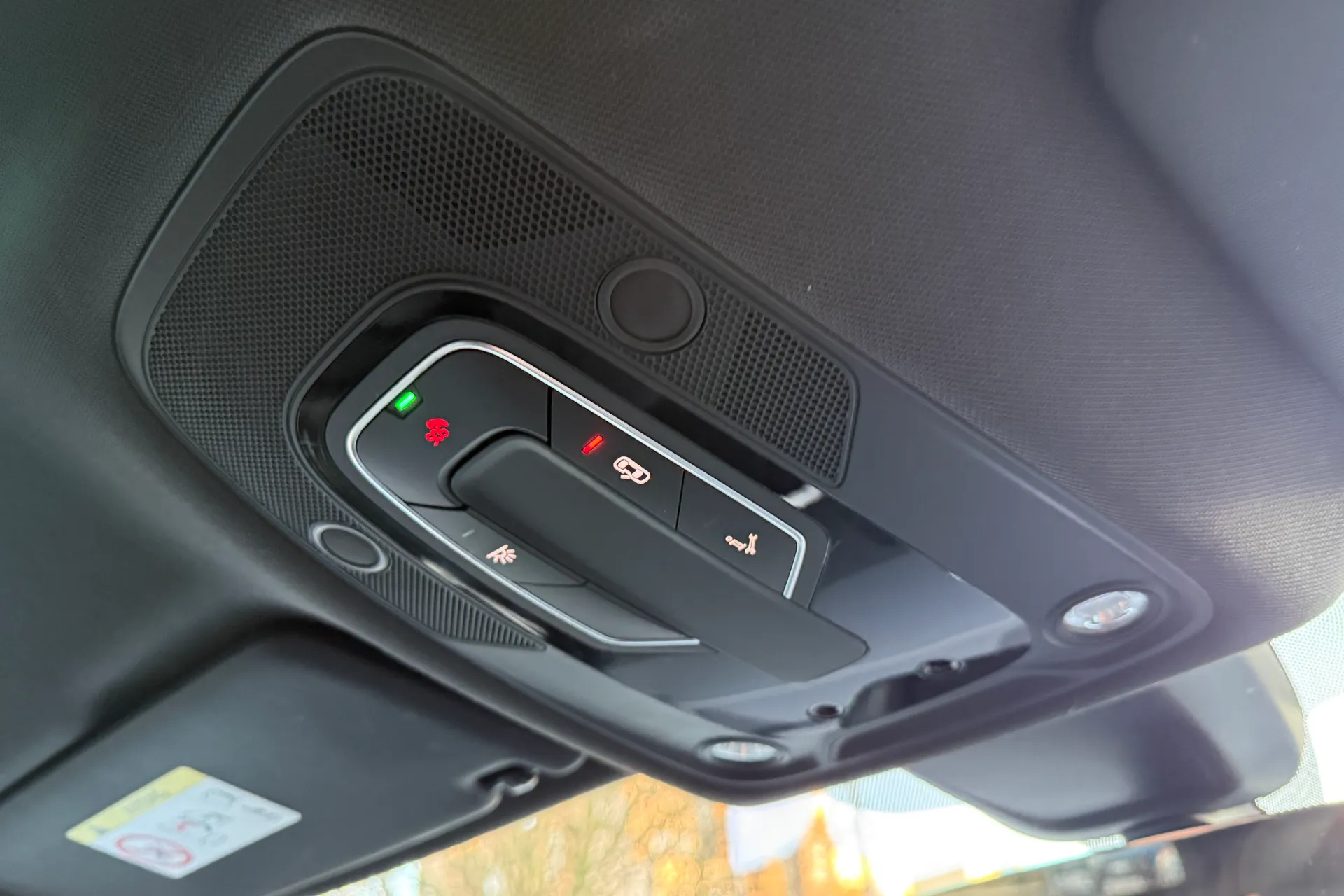 Audi Q5 thumbnail image number 30