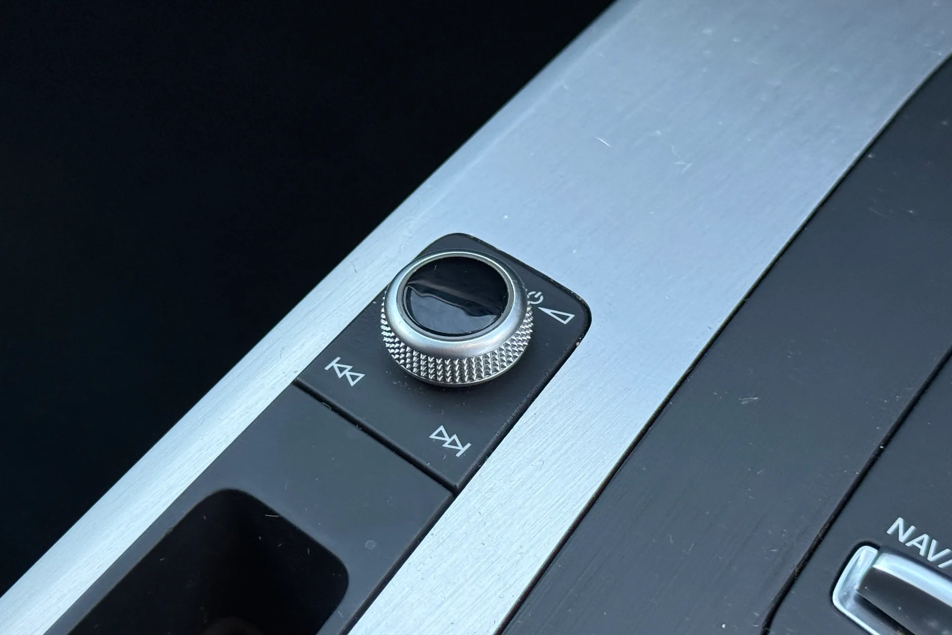 Audi Q5 thumbnail image number 14