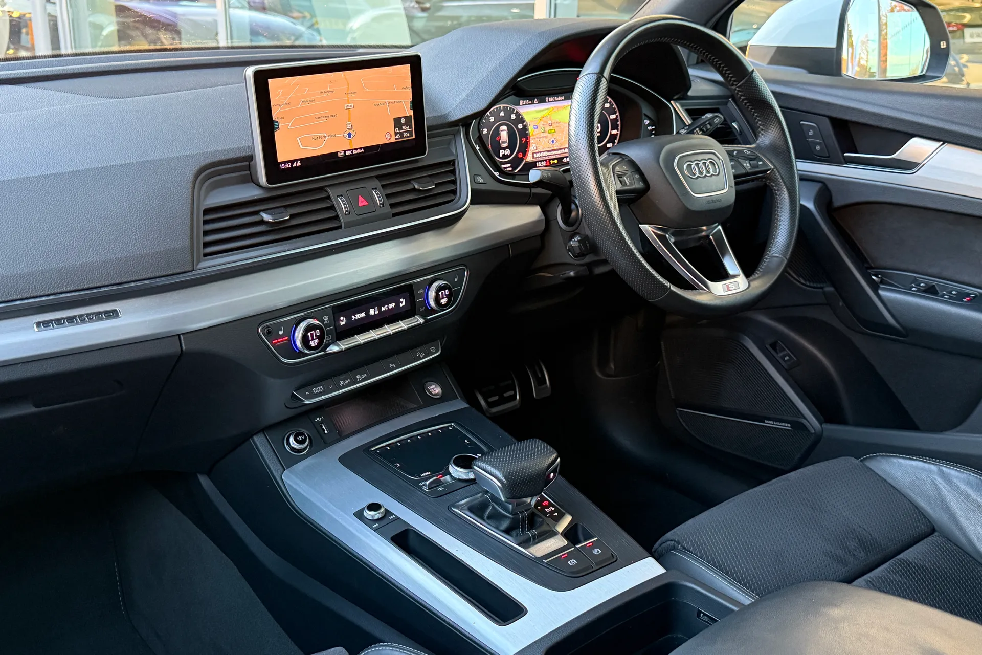 Audi Q5 thumbnail image number 53