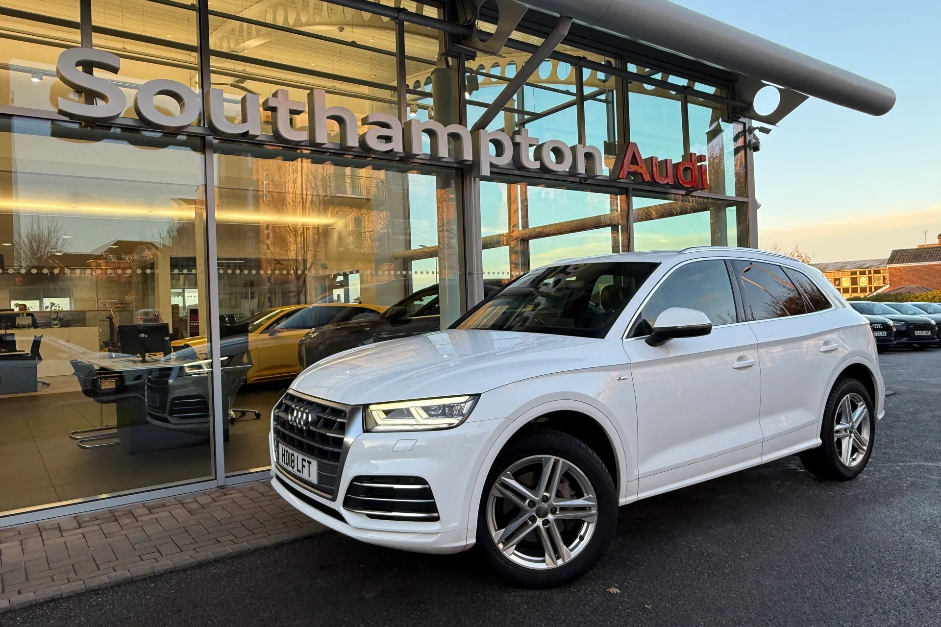 Audi Q5 thumbnail image number 60