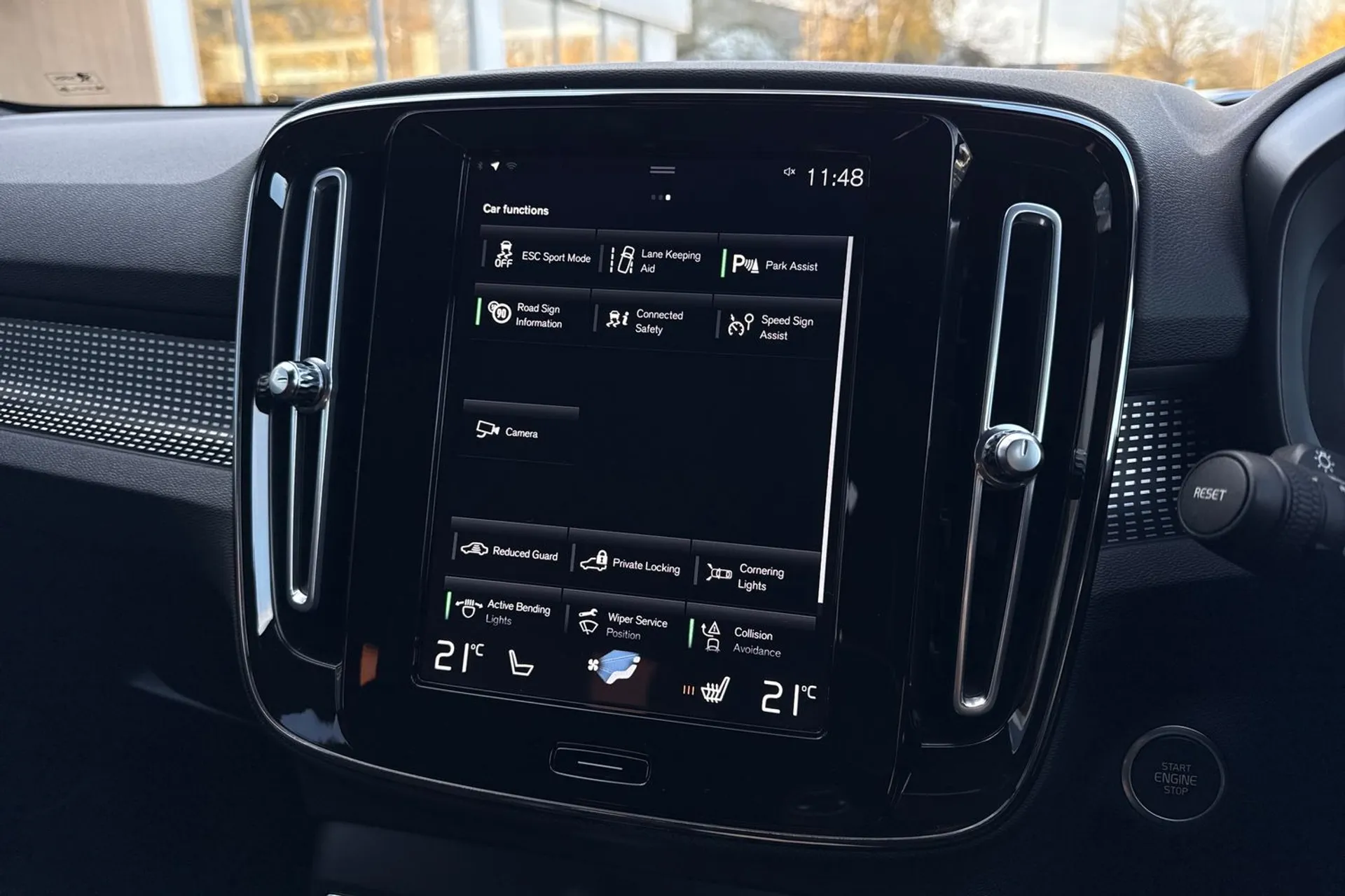 Volvo XC40 thumbnail image number 45