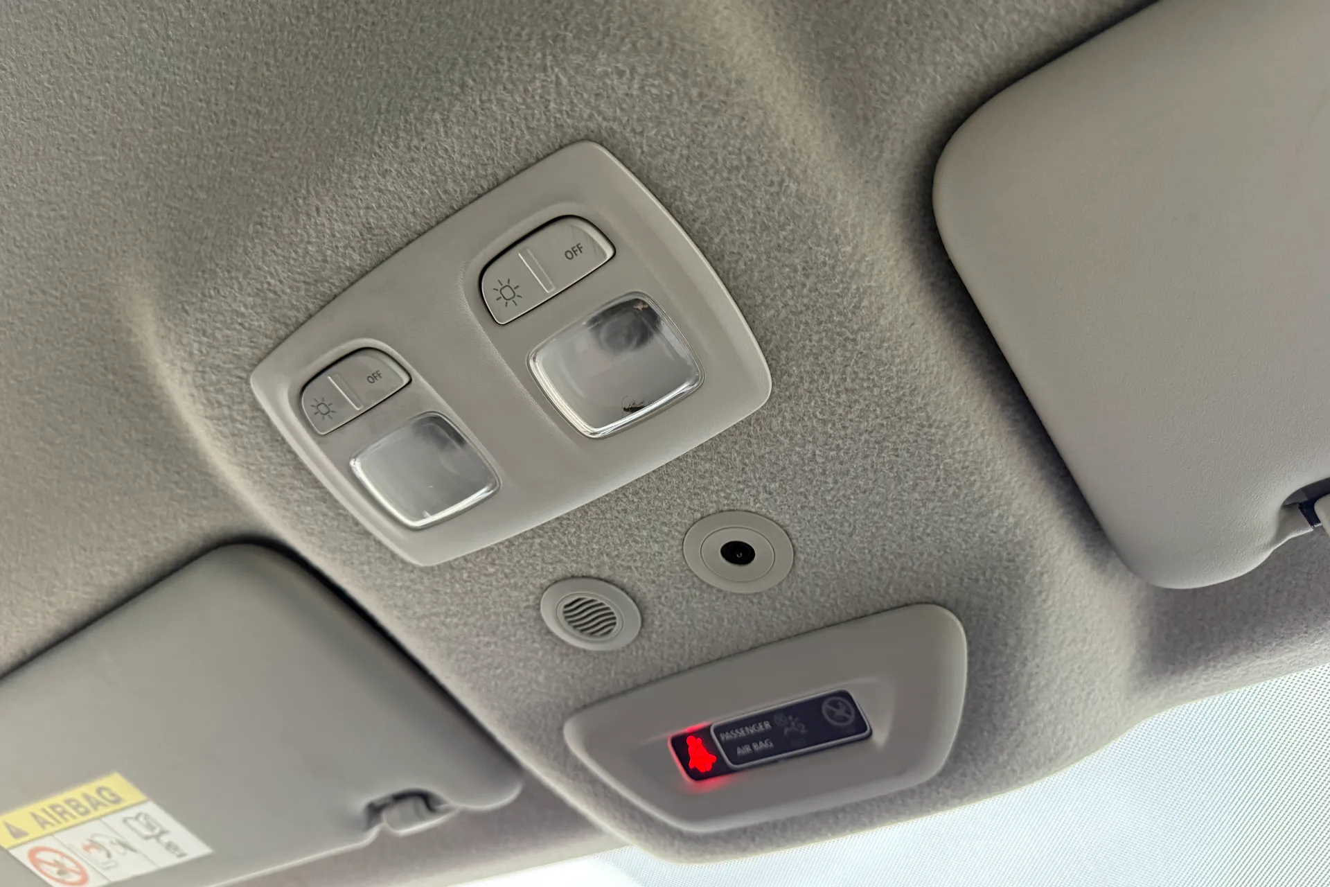 DACIA DUSTER thumbnail image number 17