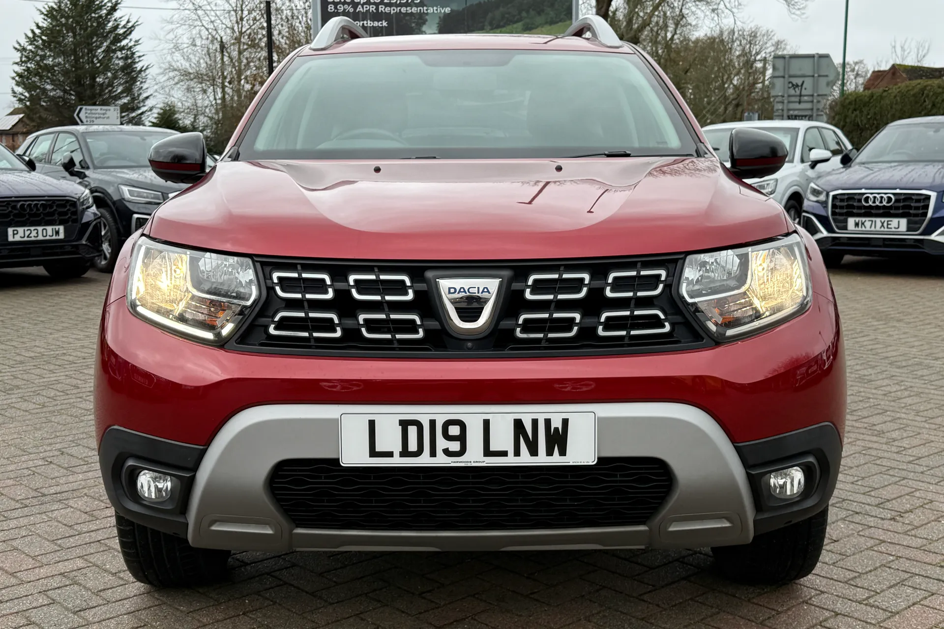 DACIA DUSTER thumbnail image number 21