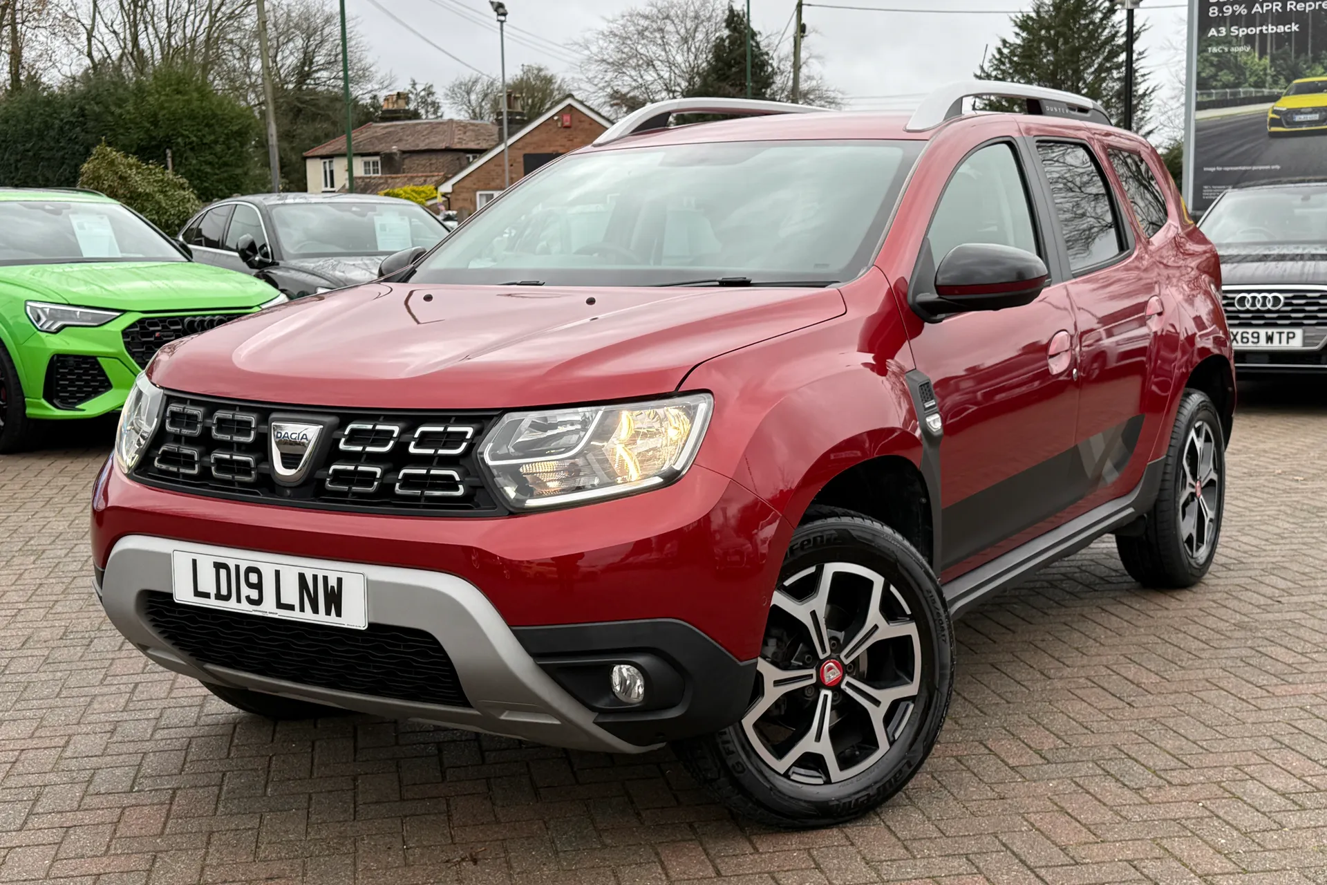 DACIA DUSTER thumbnail image number 22