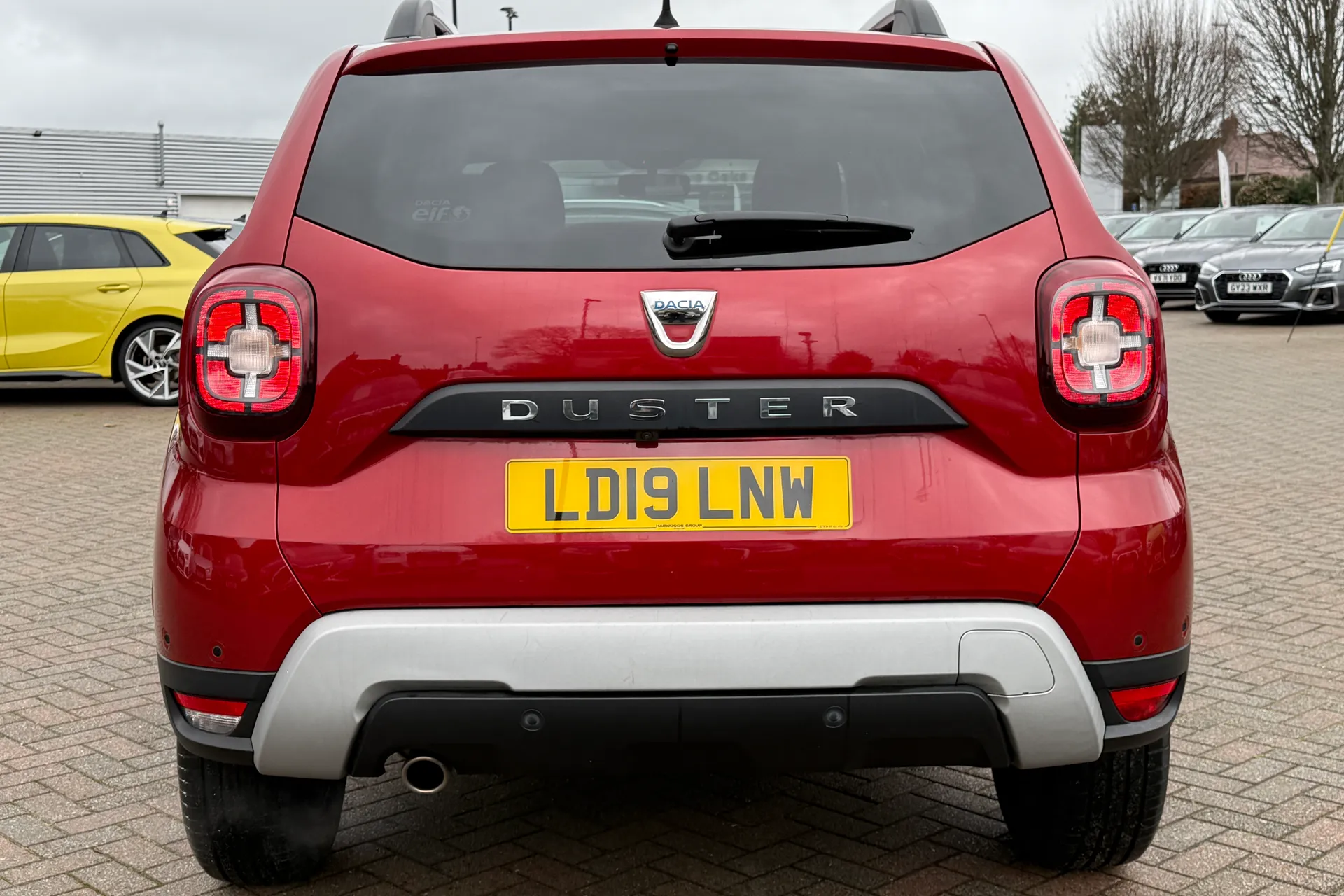 DACIA DUSTER thumbnail image number 28