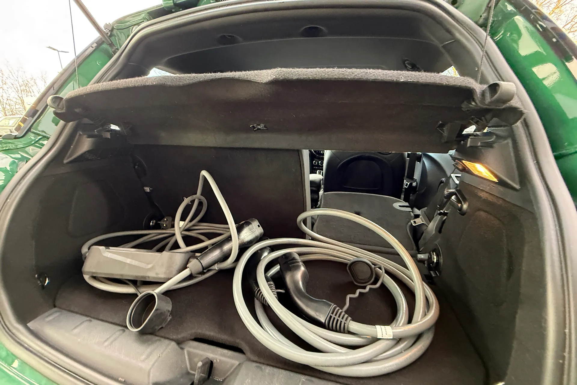 MINI HATCHBACK thumbnail image number 35