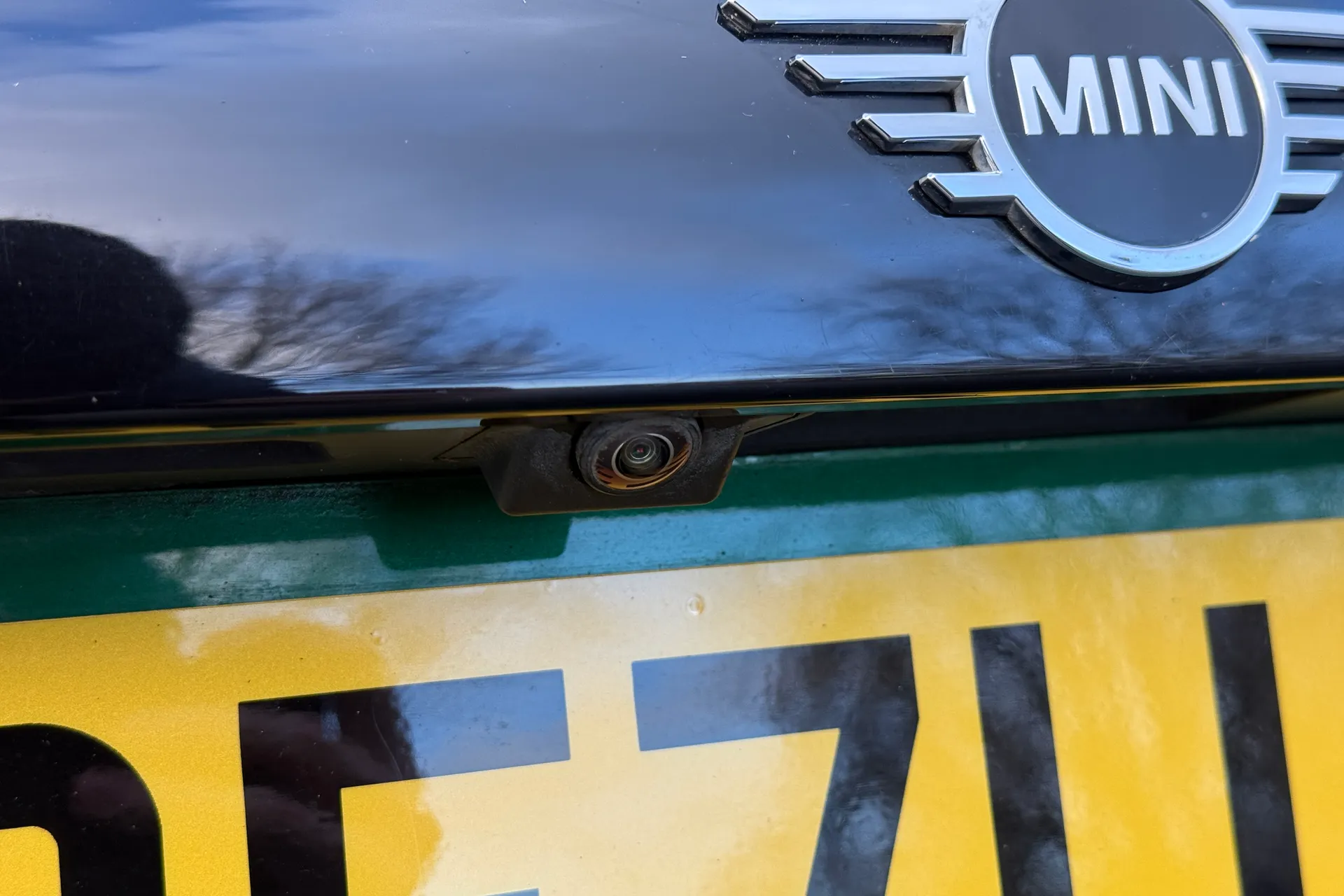 MINI HATCHBACK thumbnail image number 37