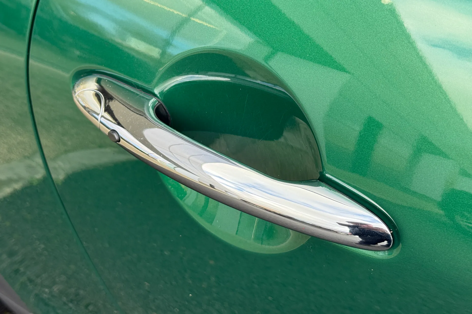 MINI HATCHBACK thumbnail image number 30