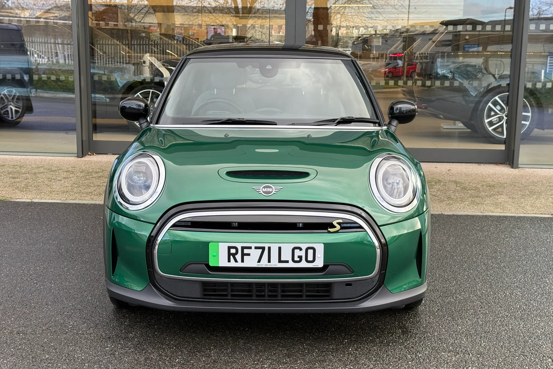 MINI HATCHBACK thumbnail image number 7