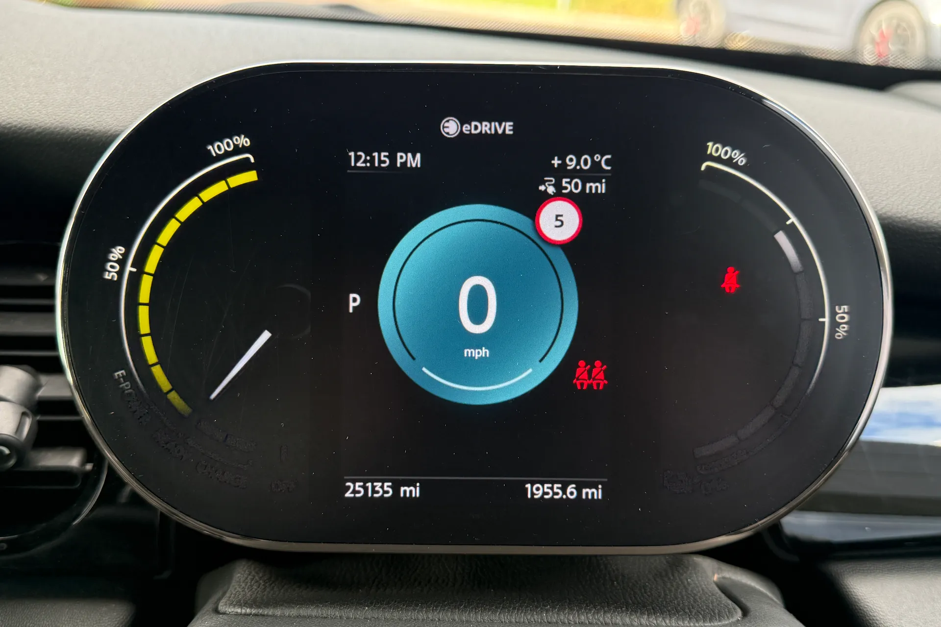 MINI HATCHBACK thumbnail image number 20