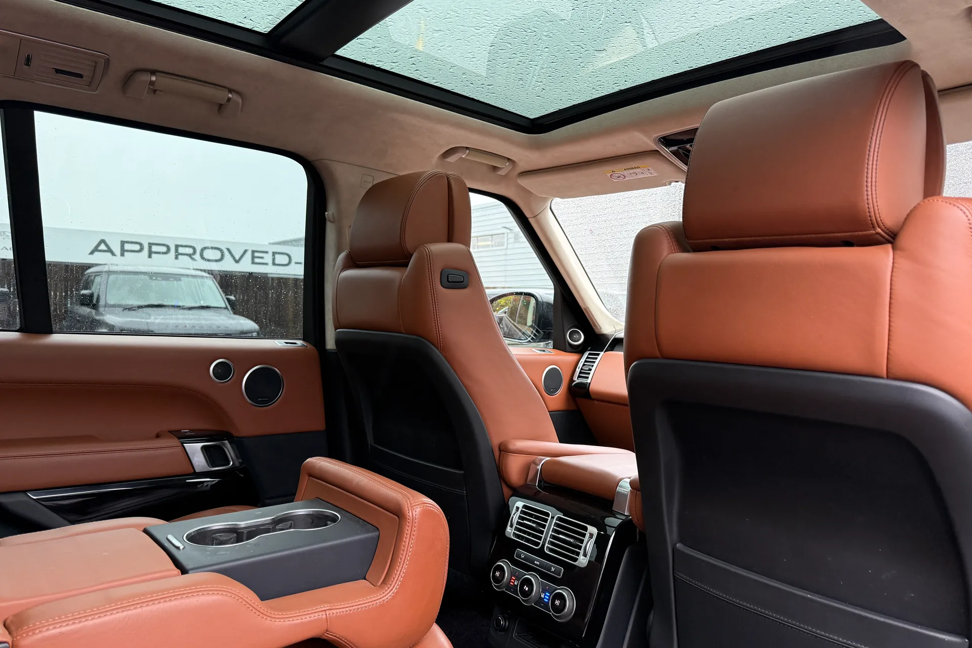 LAND ROVER RANGE ROVER thumbnail image number 45