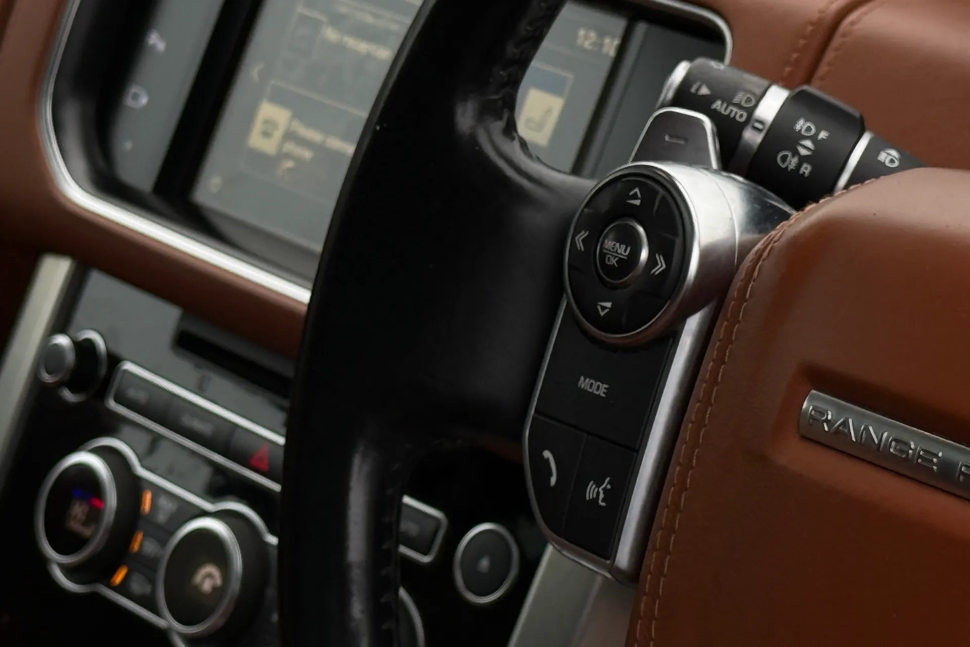 LAND ROVER RANGE ROVER thumbnail image number 54