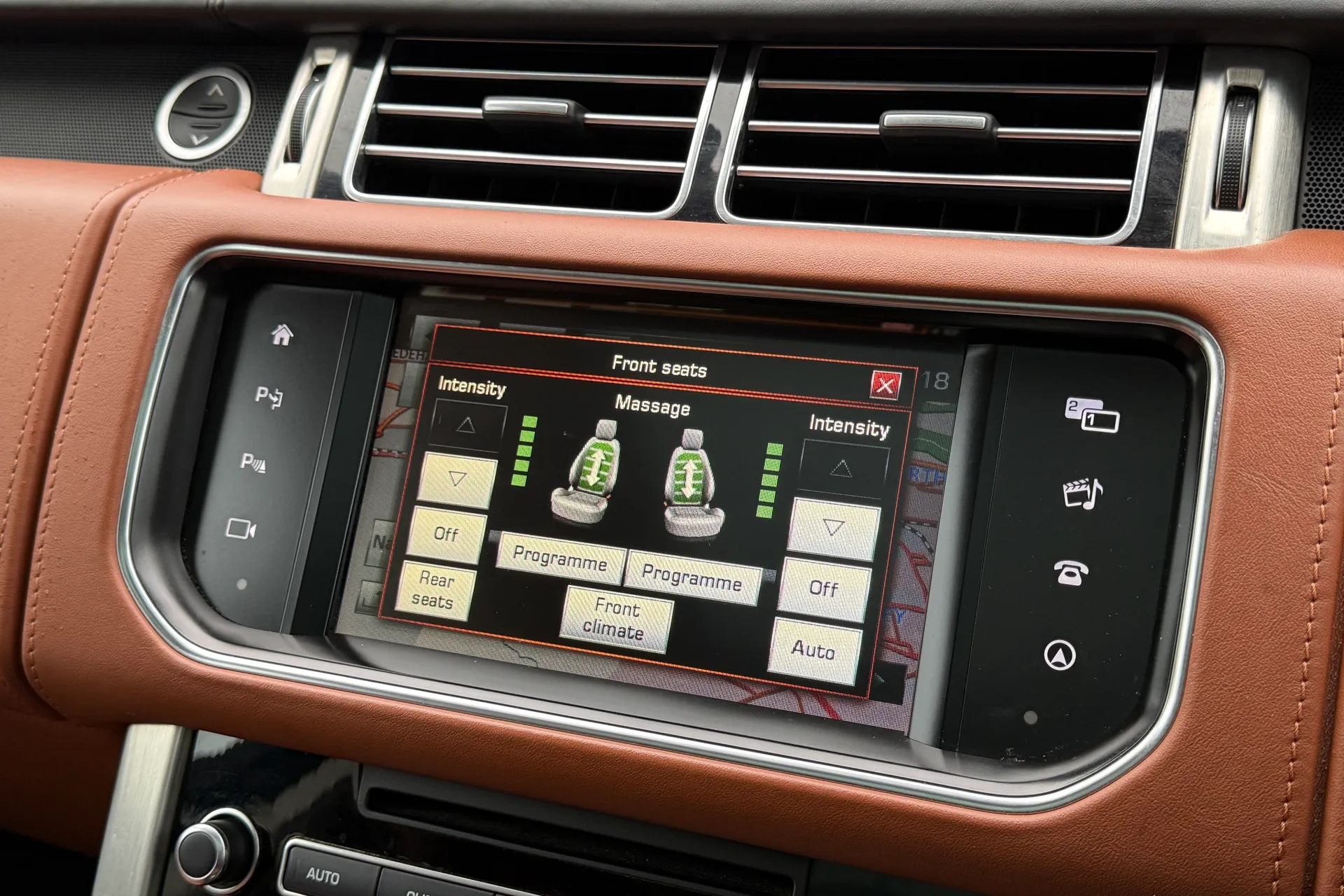 LAND ROVER RANGE ROVER thumbnail image number 30