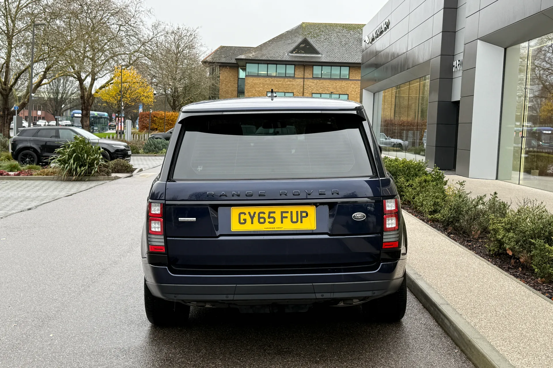 LAND ROVER RANGE ROVER thumbnail image number 16