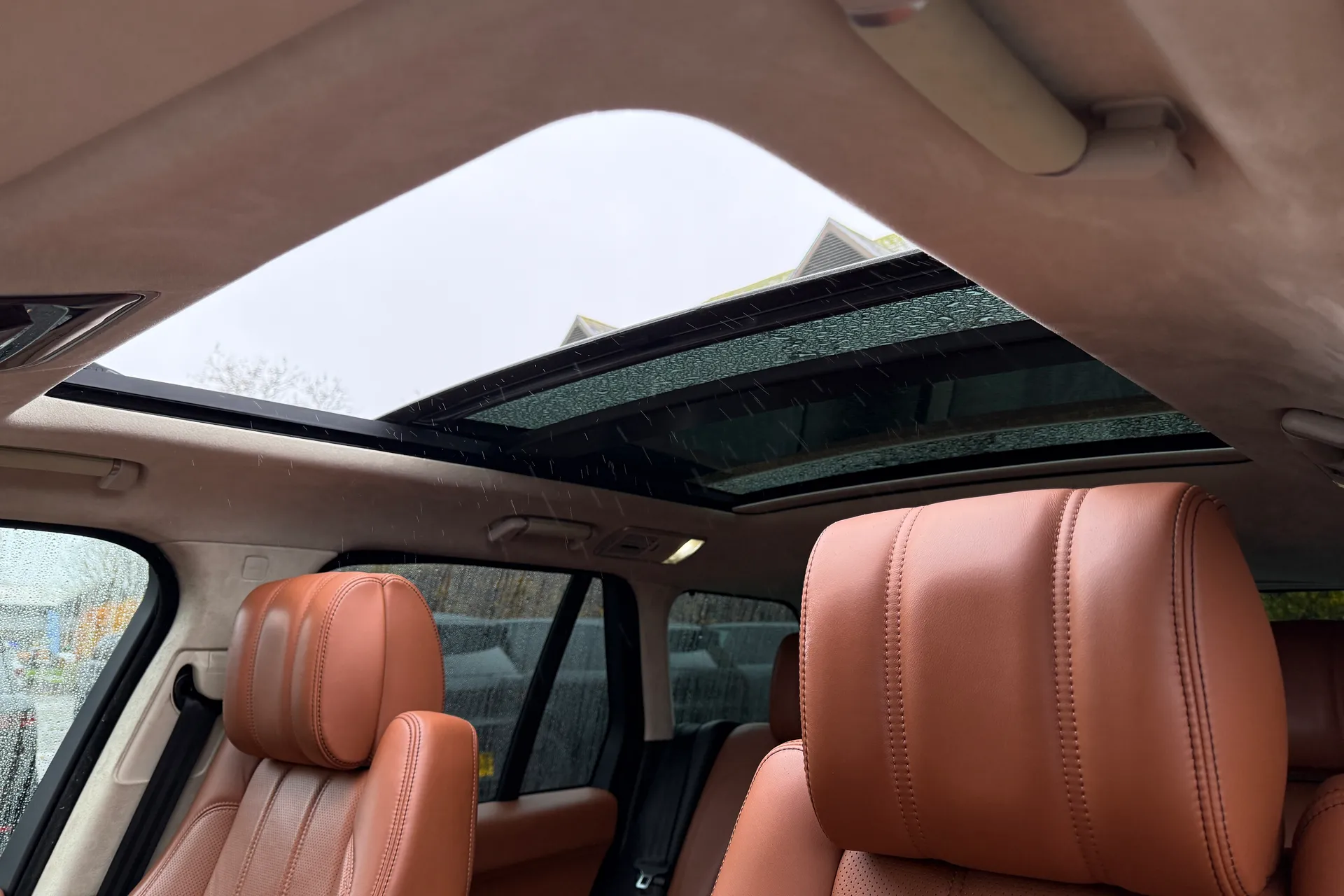 LAND ROVER RANGE ROVER thumbnail image number 5