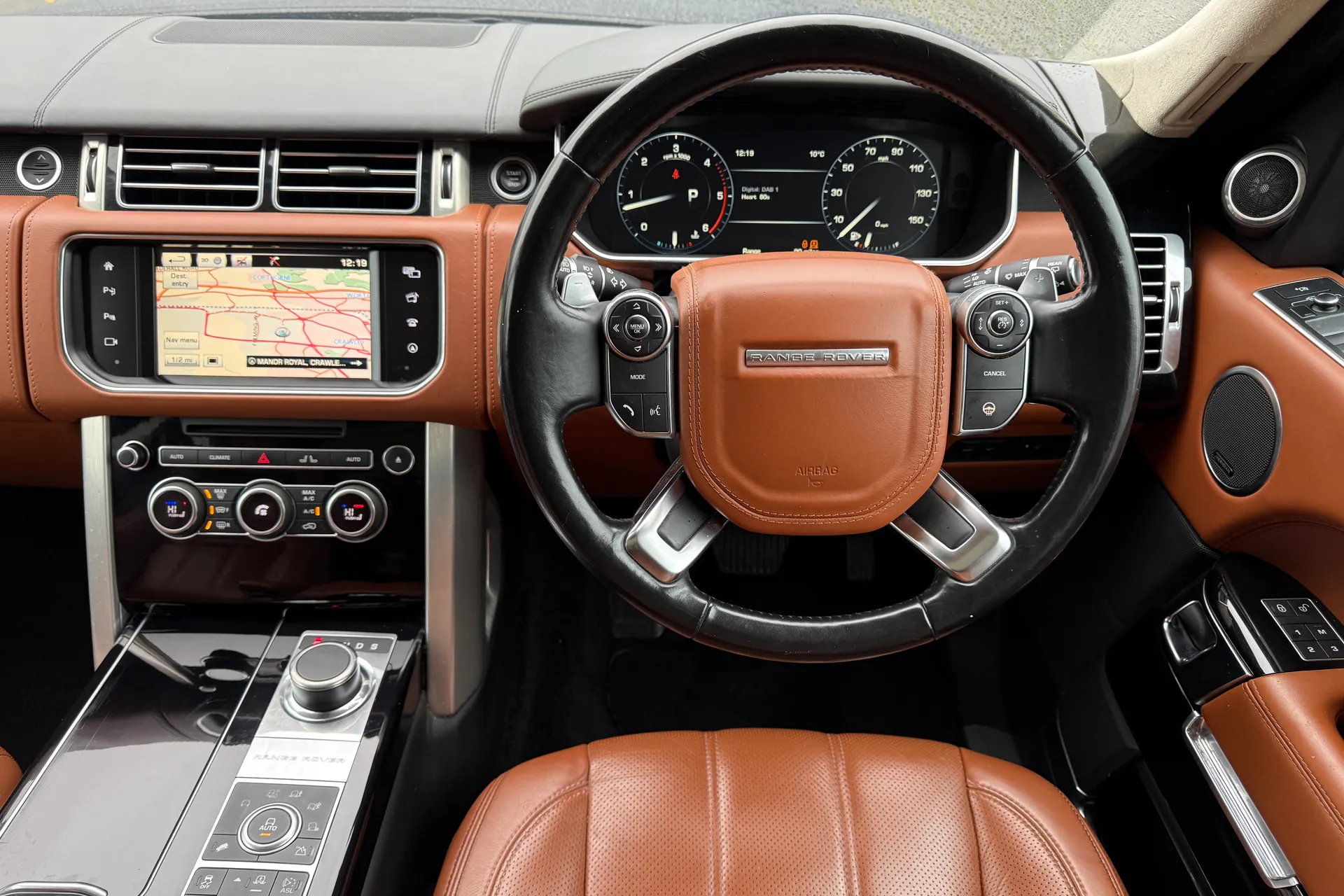 LAND ROVER RANGE ROVER thumbnail image number 25