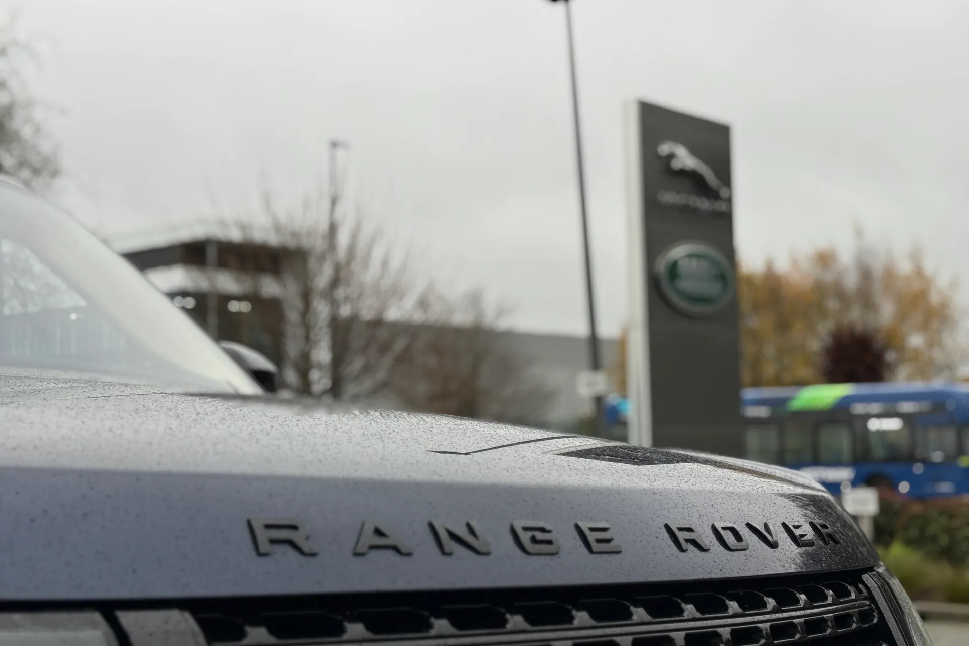 LAND ROVER RANGE ROVER thumbnail image number 14
