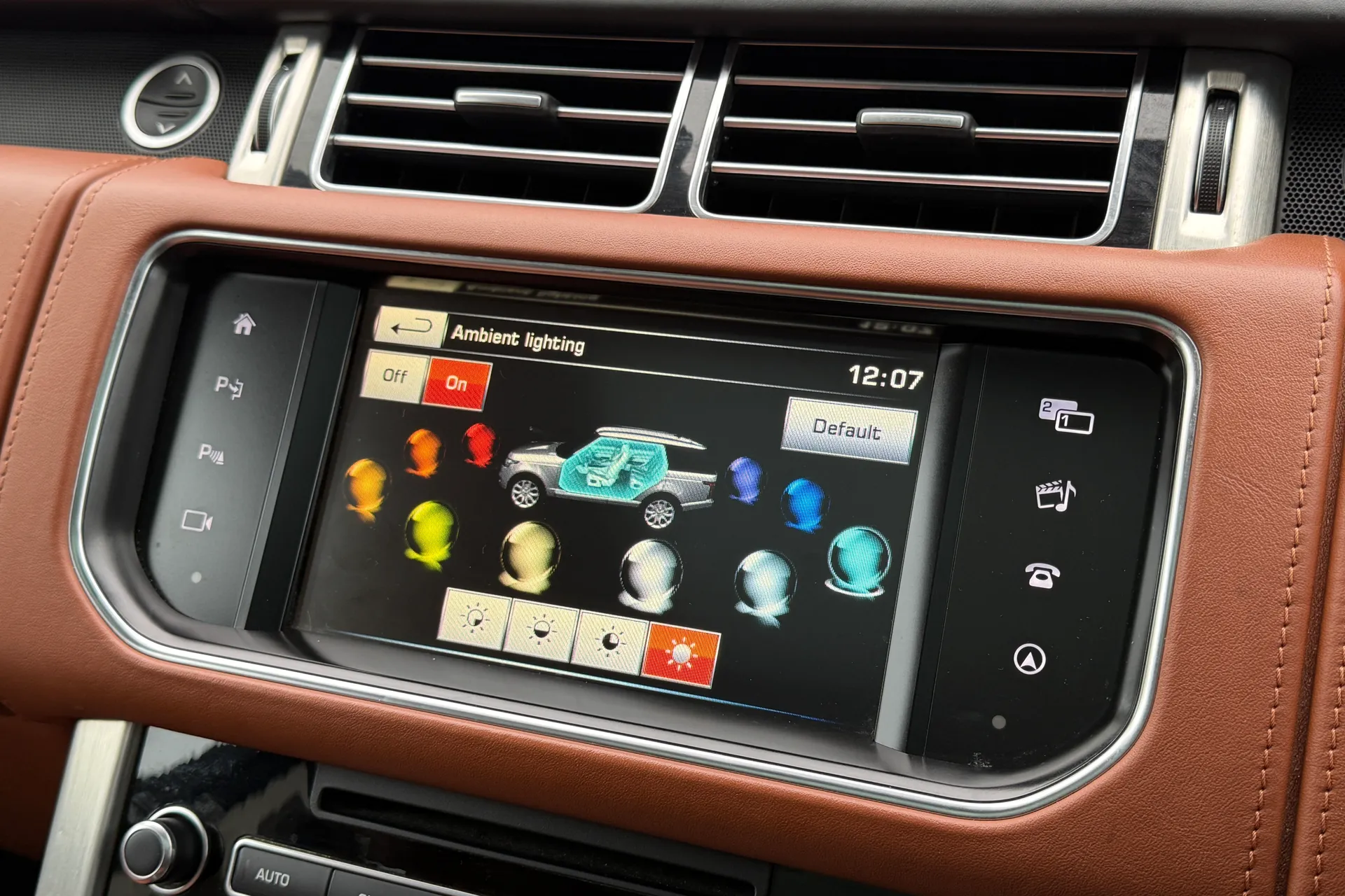 LAND ROVER RANGE ROVER thumbnail image number 33