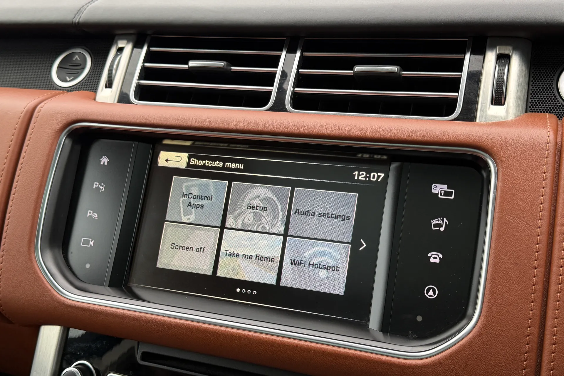 LAND ROVER RANGE ROVER thumbnail image number 35