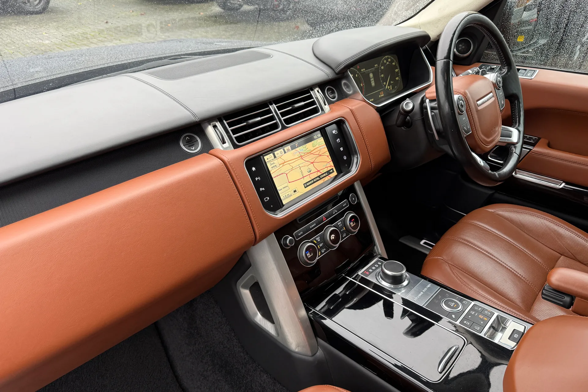 LAND ROVER RANGE ROVER thumbnail image number 52