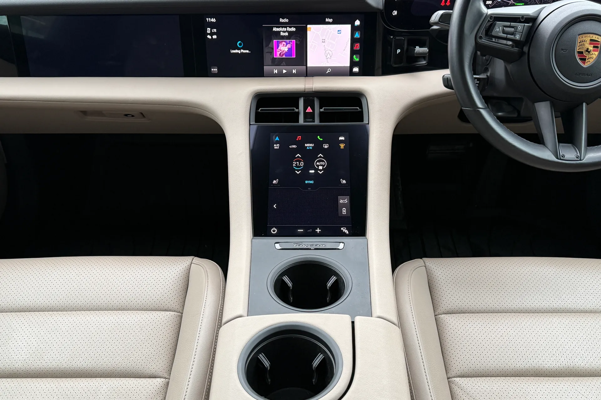 Porsche TAYCAN thumbnail image number 15