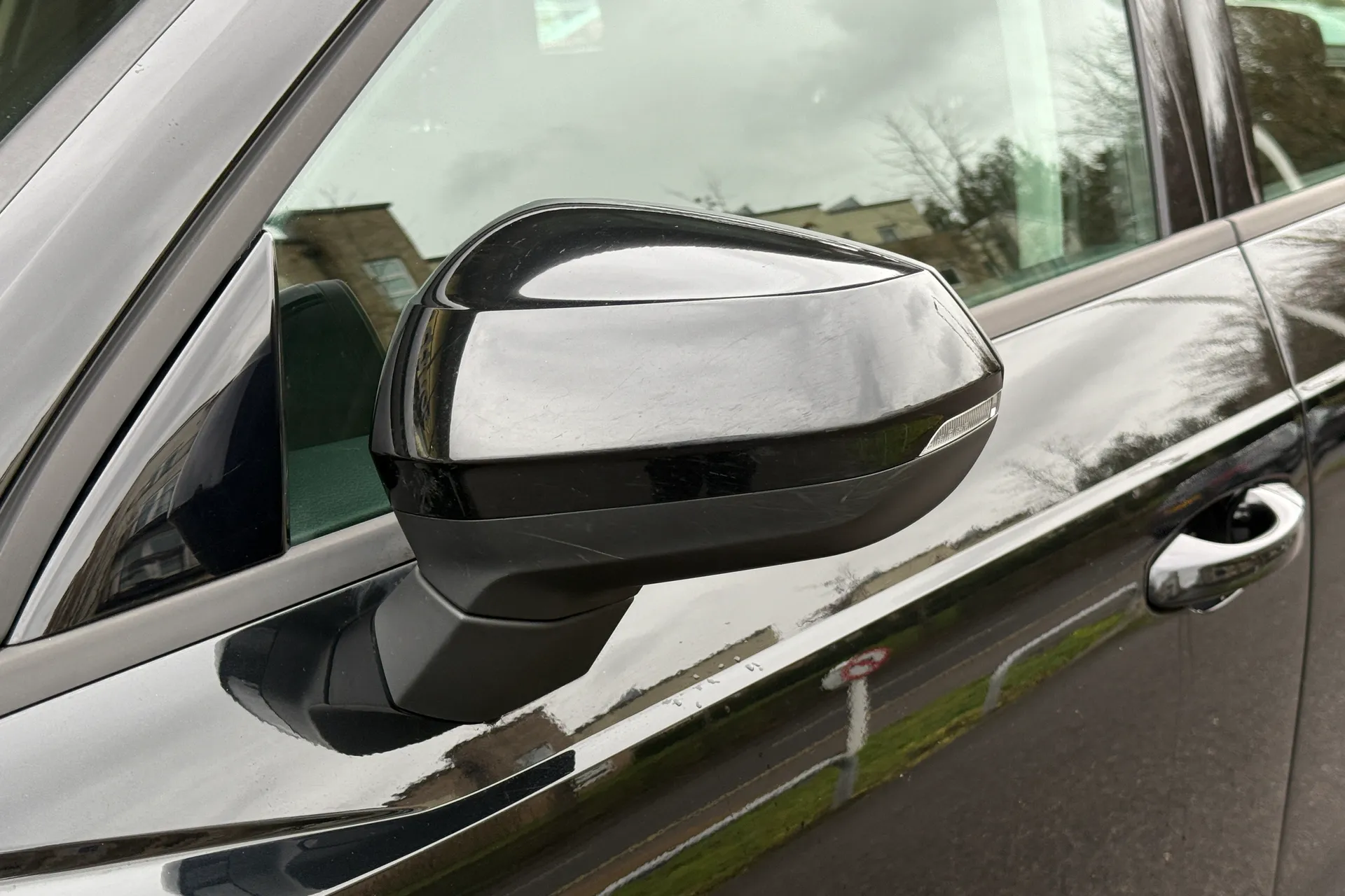 Audi Q3 thumbnail image number 55