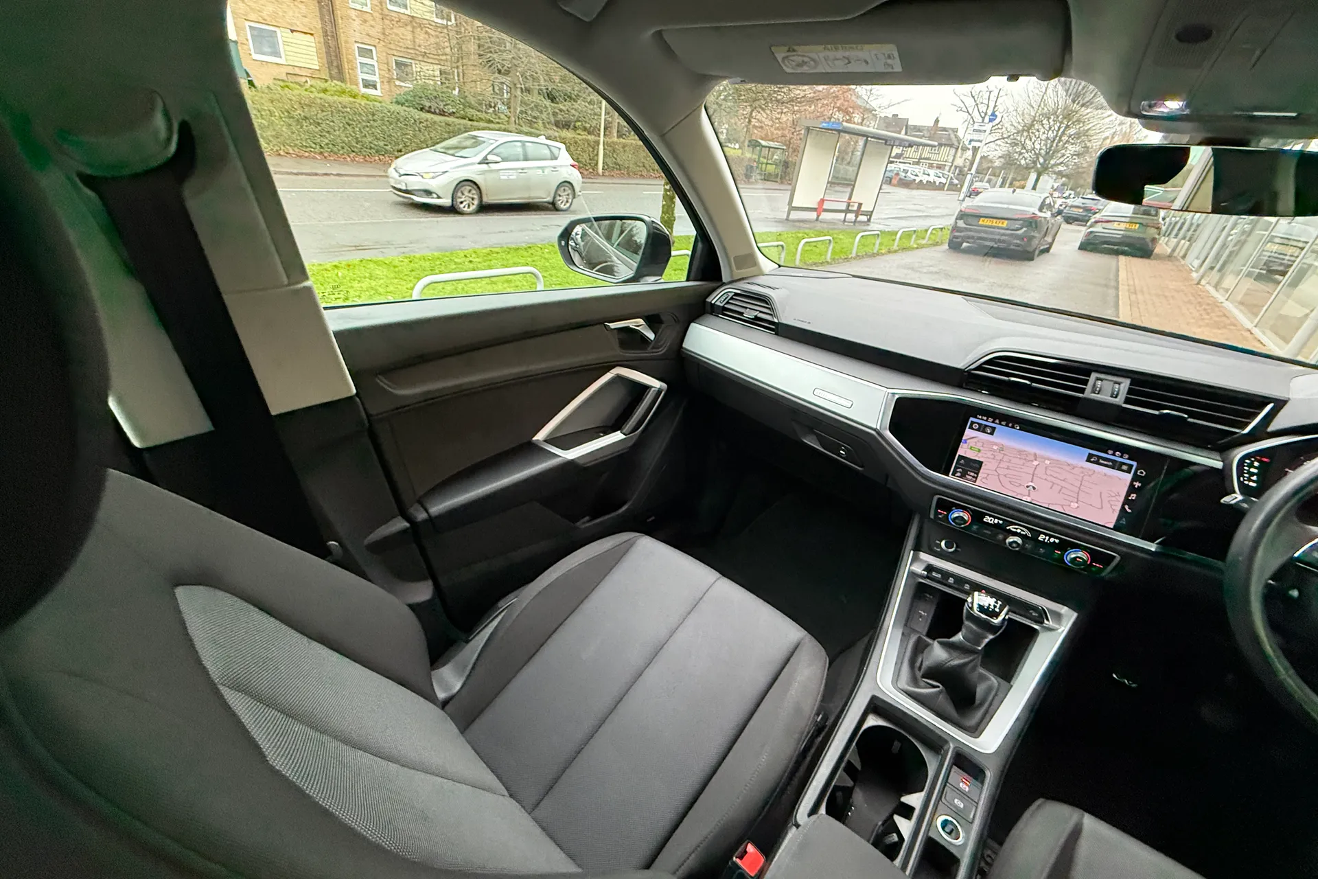 Audi Q3 thumbnail image number 38