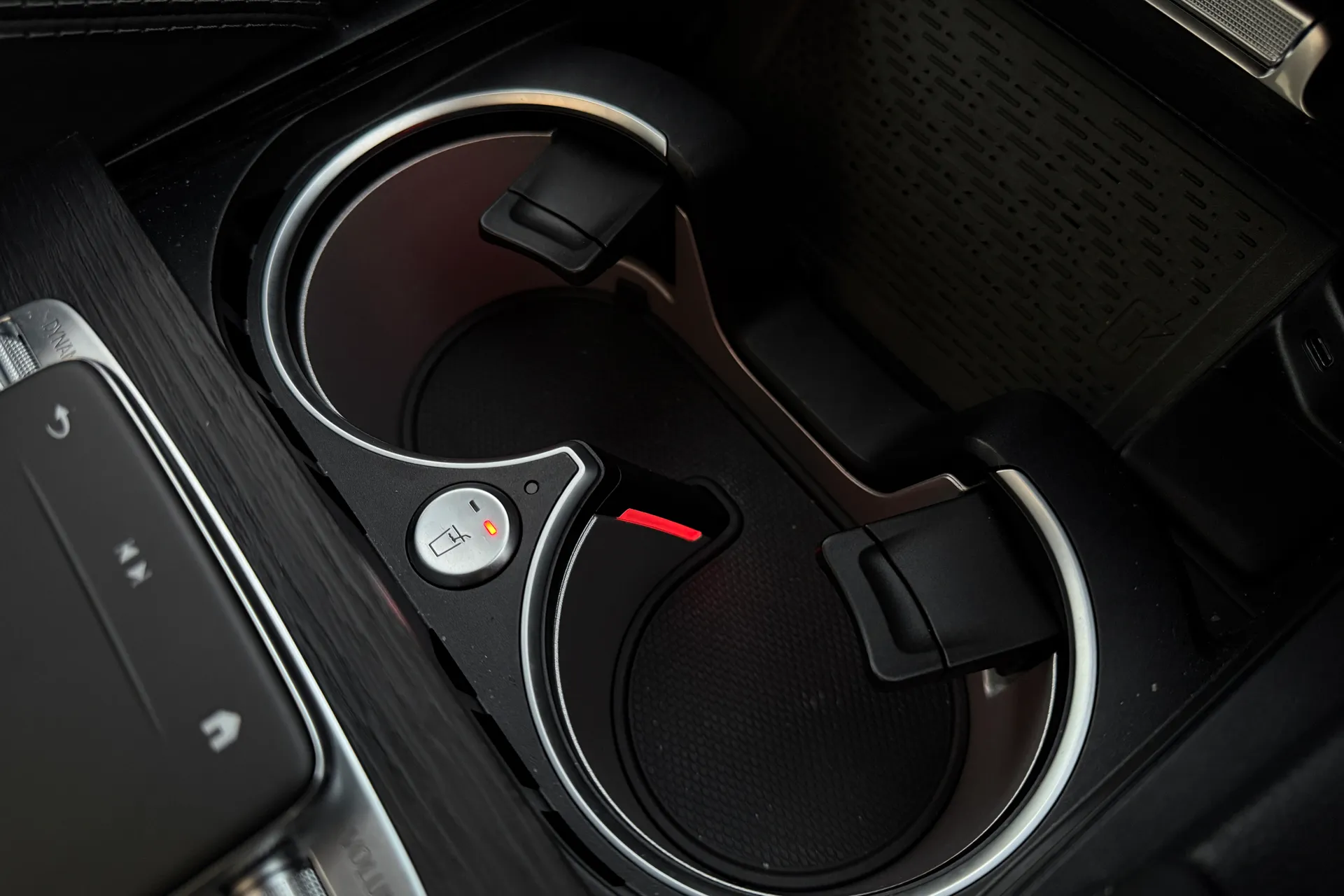 MERCEDES-BENZ GLE COUPE thumbnail image number 28