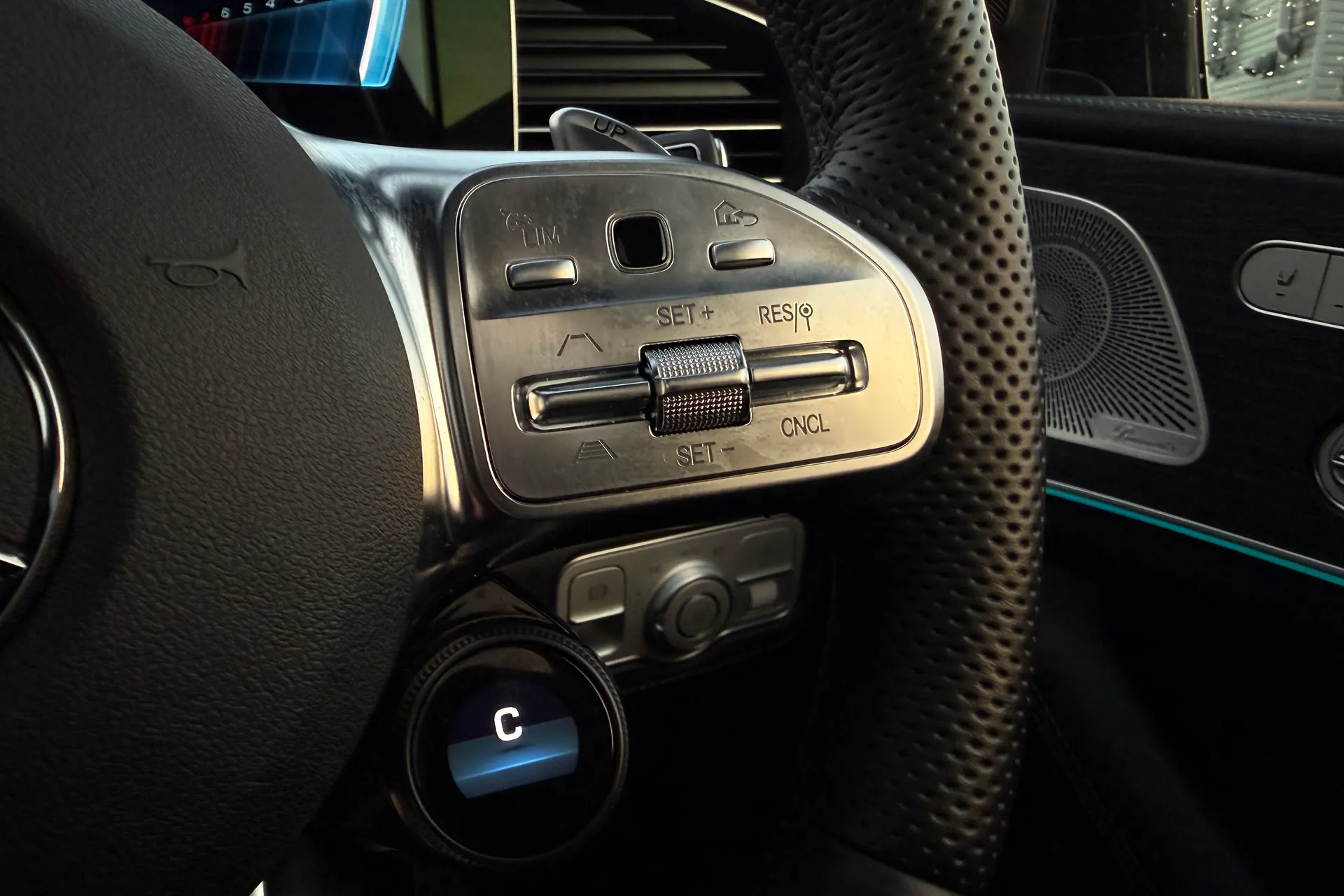 MERCEDES-BENZ GLE COUPE thumbnail image number 57