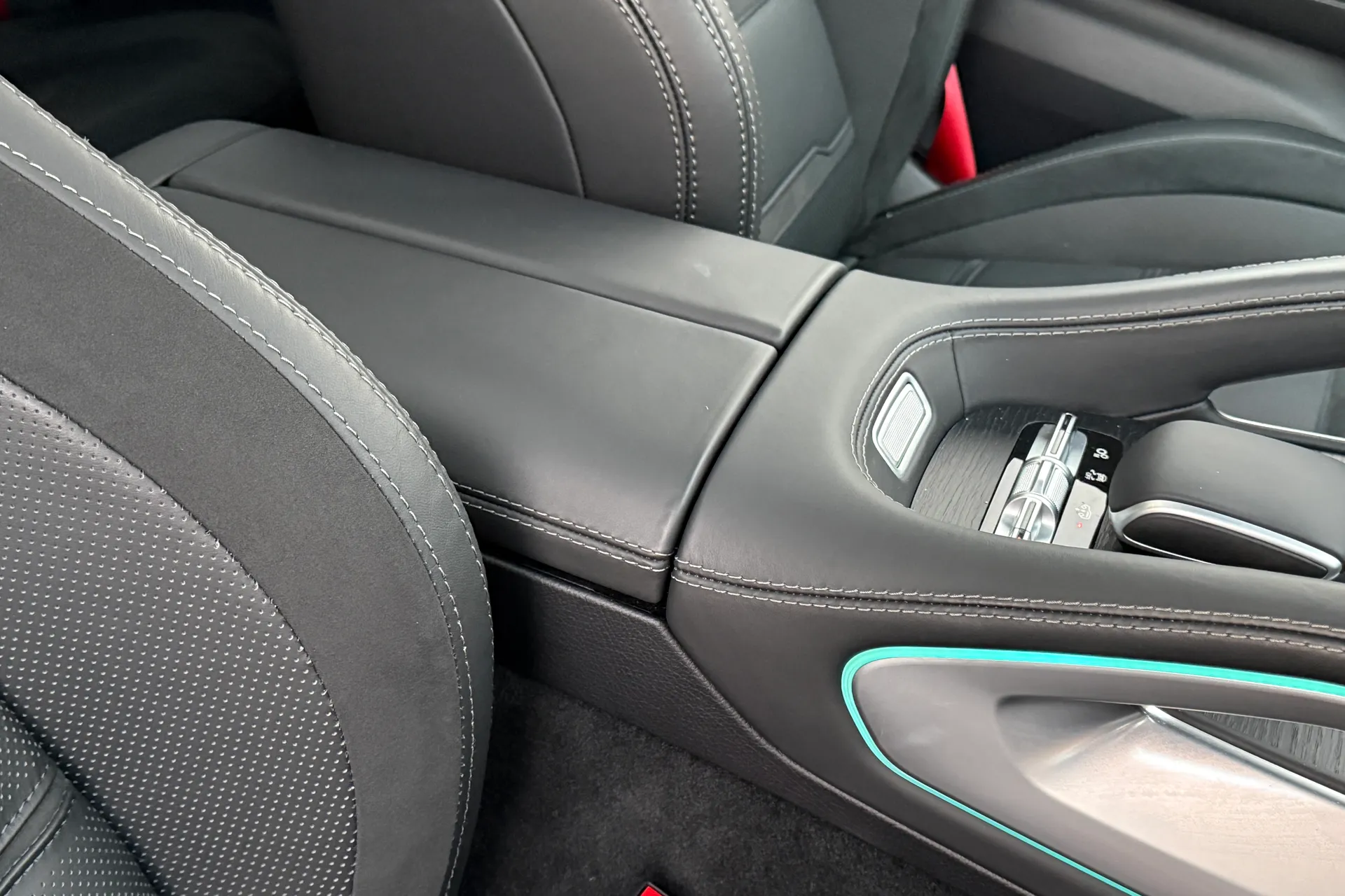 MERCEDES-BENZ GLE COUPE thumbnail image number 46