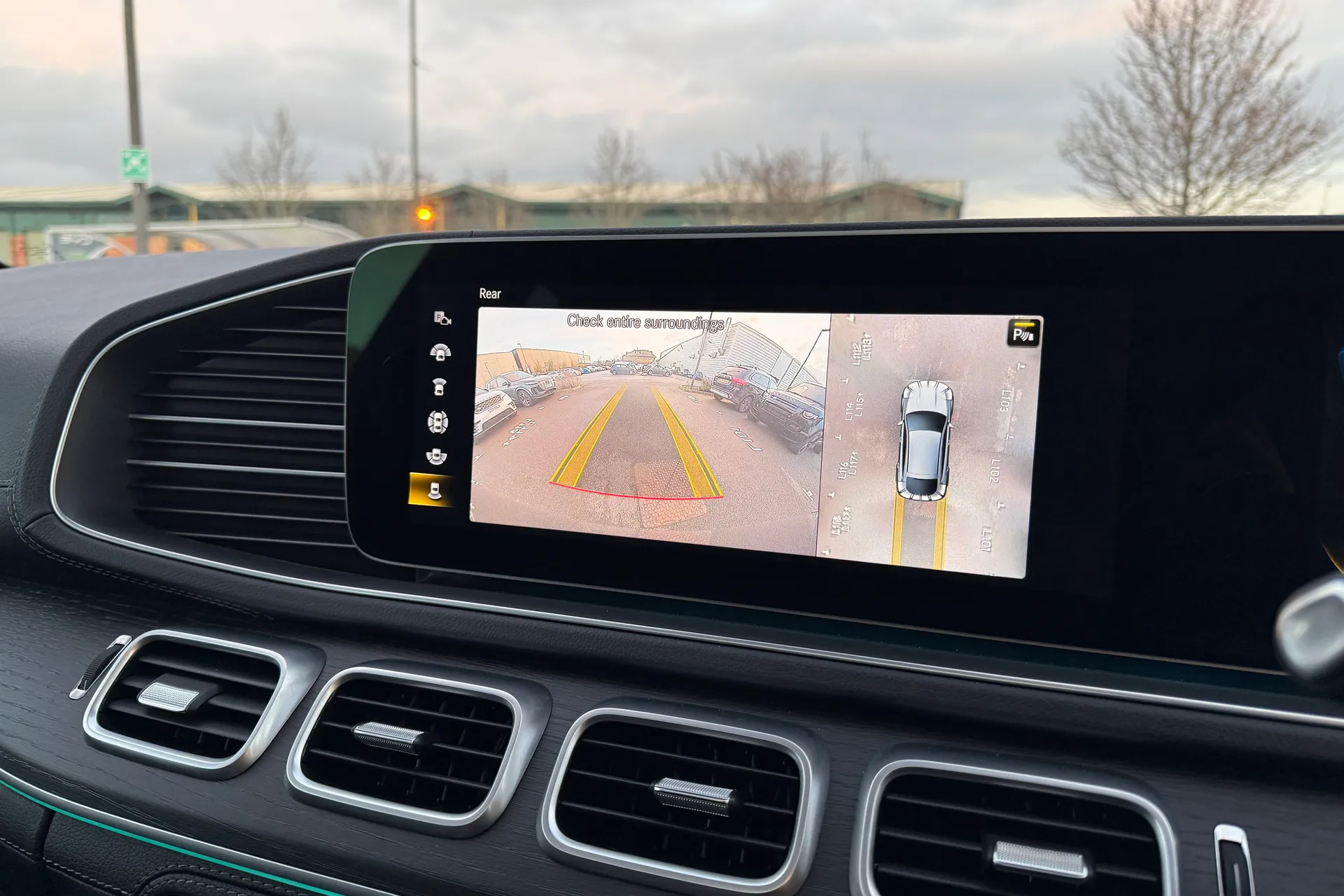 MERCEDES-BENZ GLE COUPE thumbnail image number 6