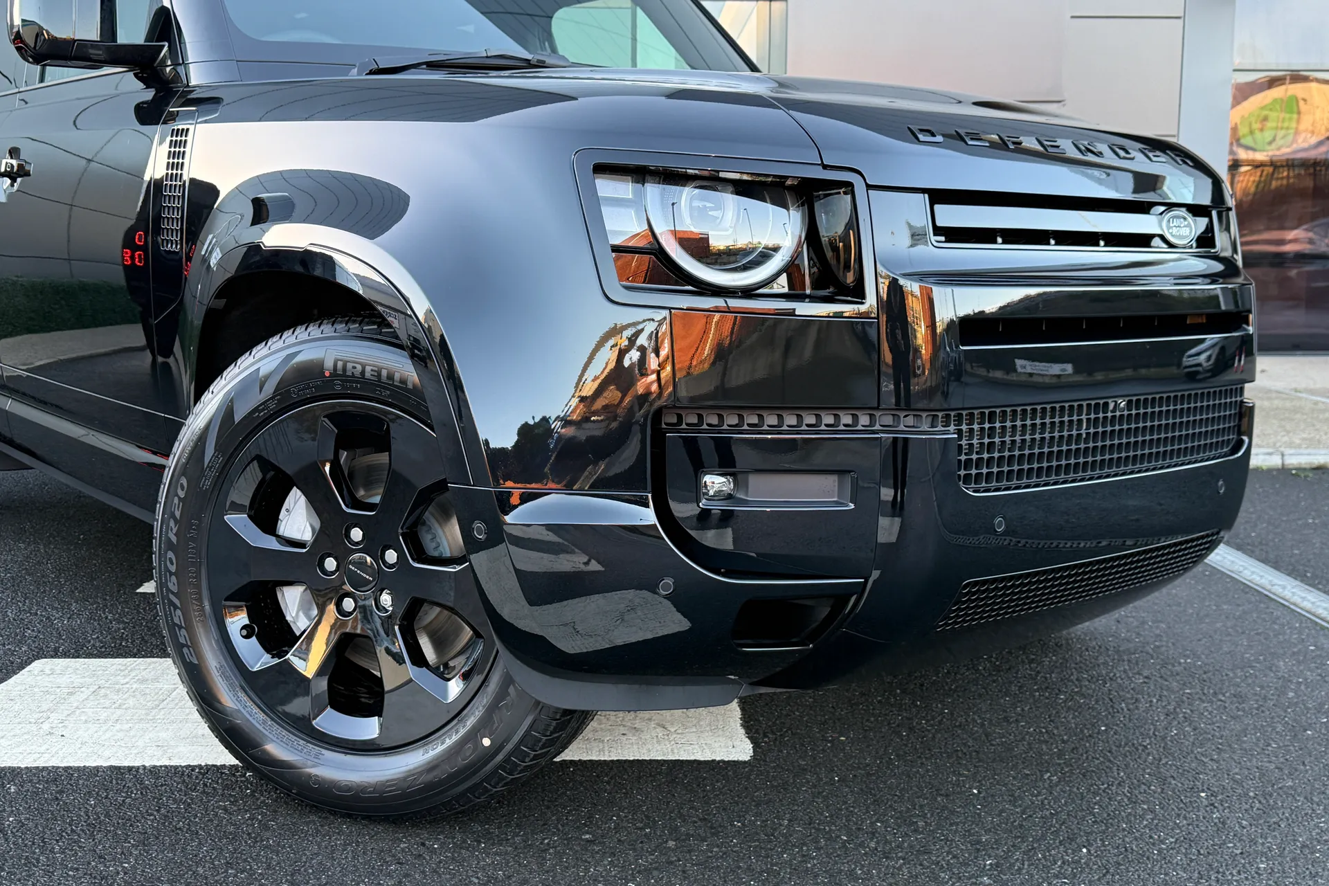 LAND ROVER Defender 110 thumbnail image number 18