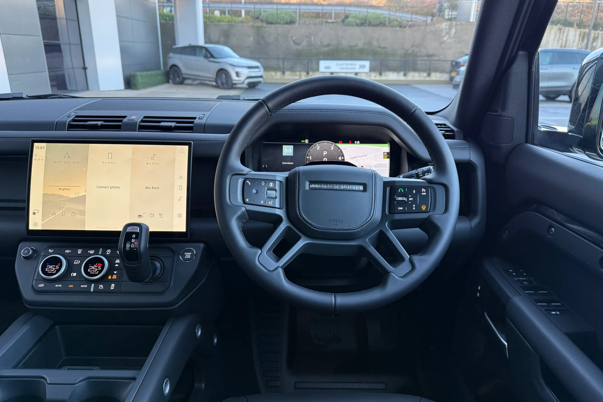 LAND ROVER Defender 110 thumbnail image number 50