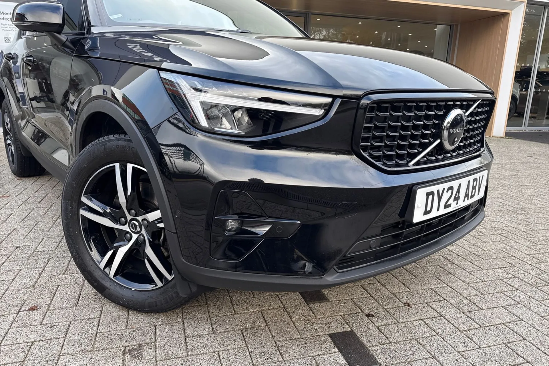 Volvo XC40 thumbnail image number 7