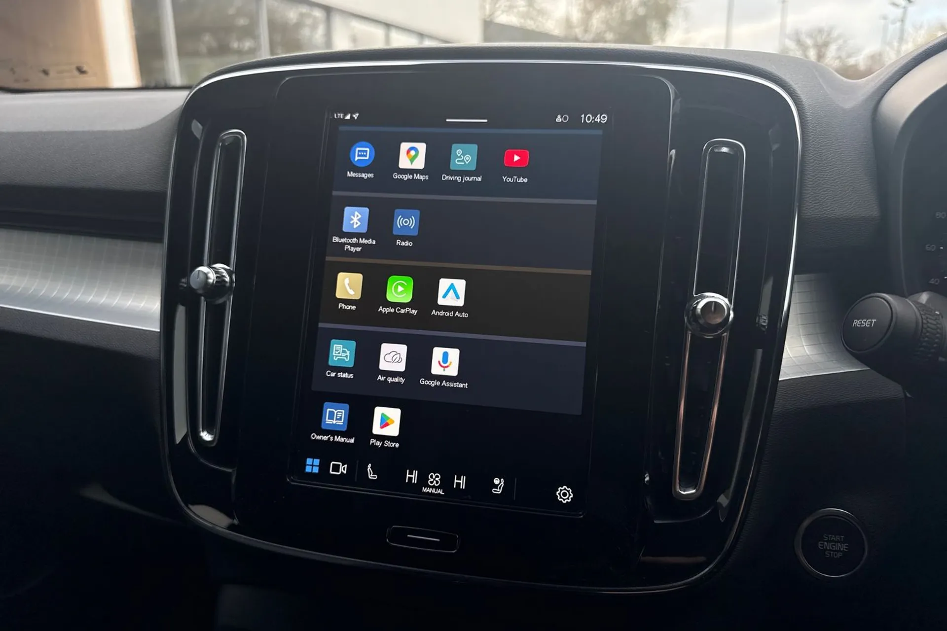 Volvo XC40 thumbnail image number 41