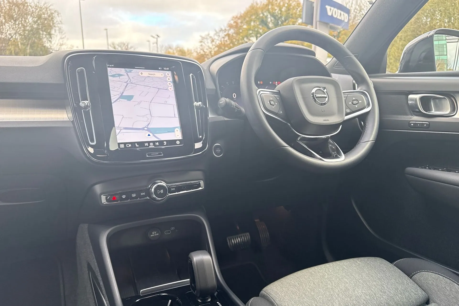 Volvo XC40 thumbnail image number 35