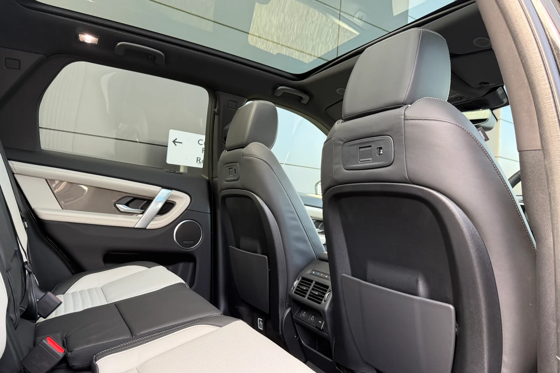 LAND ROVER DISCOVERY SPORT thumbnail image number 37