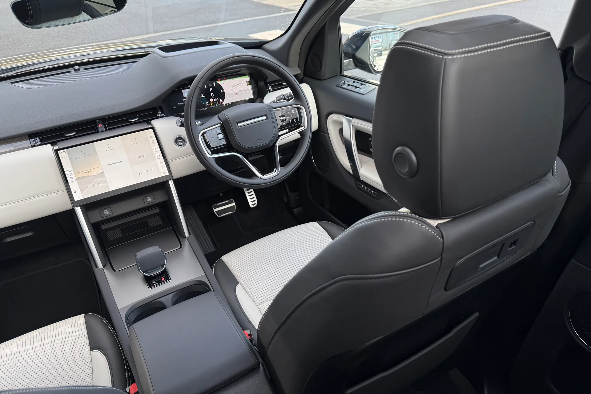 LAND ROVER DISCOVERY SPORT thumbnail image number 49