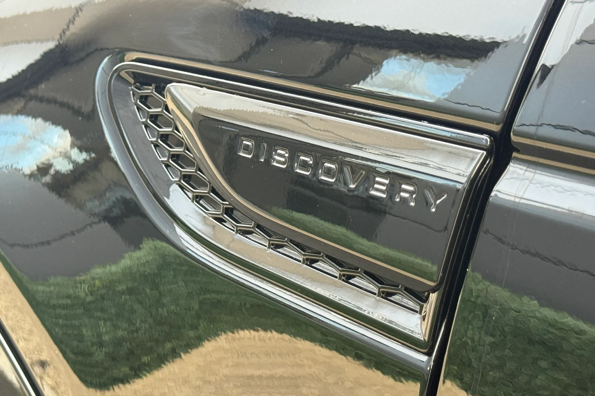 LAND ROVER DISCOVERY SPORT thumbnail image number 36