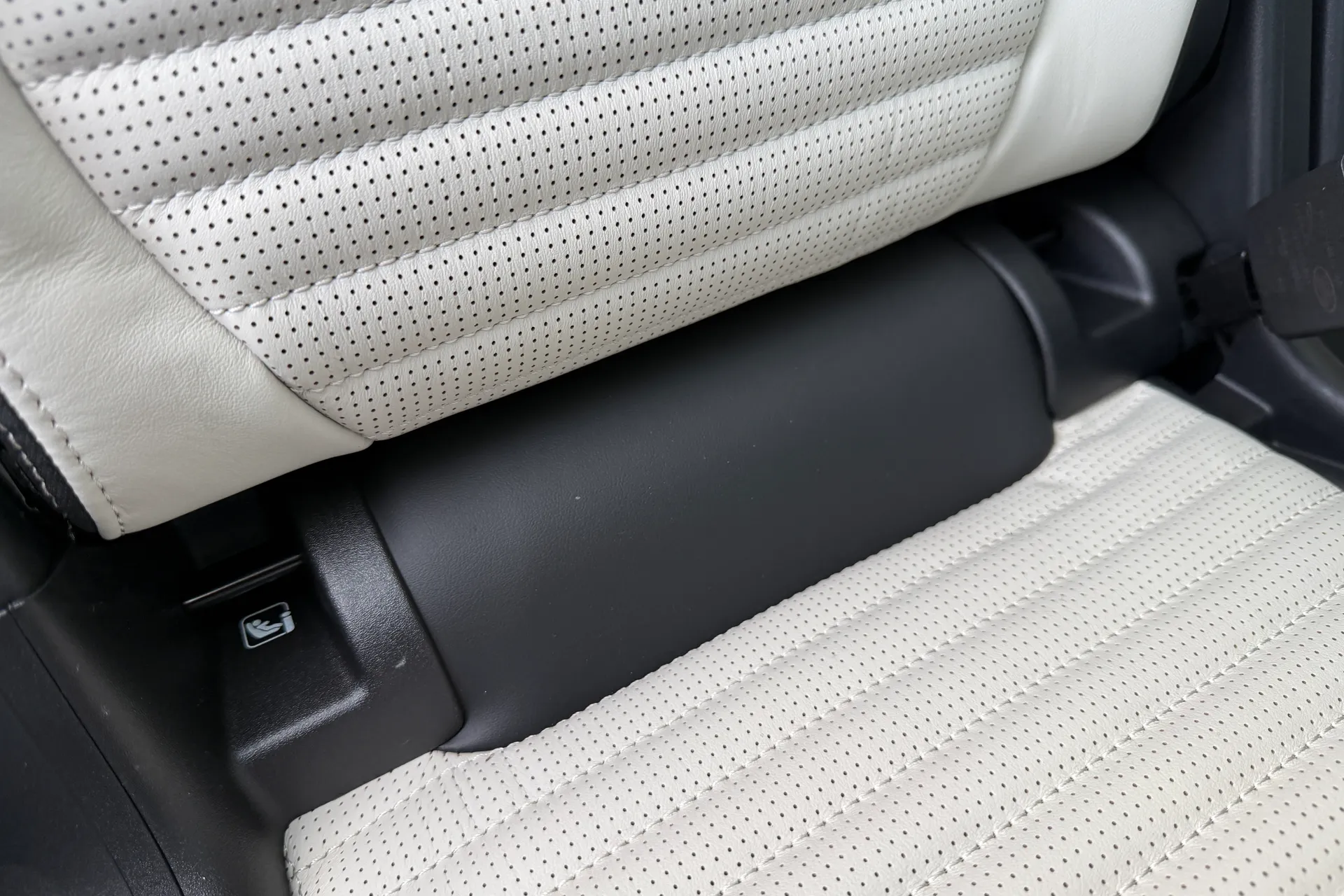 LAND ROVER DISCOVERY SPORT thumbnail image number 39