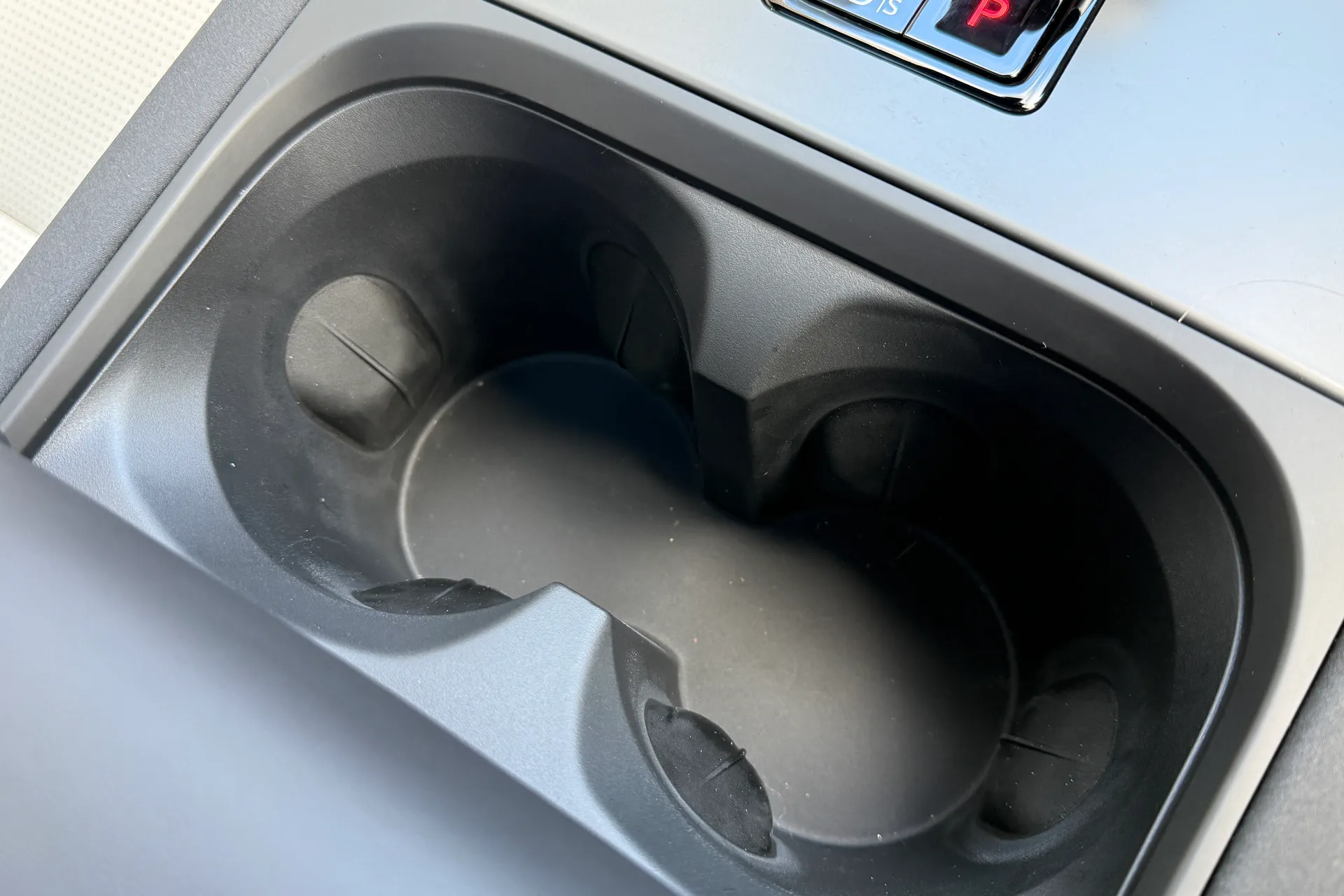 LAND ROVER DISCOVERY SPORT thumbnail image number 56