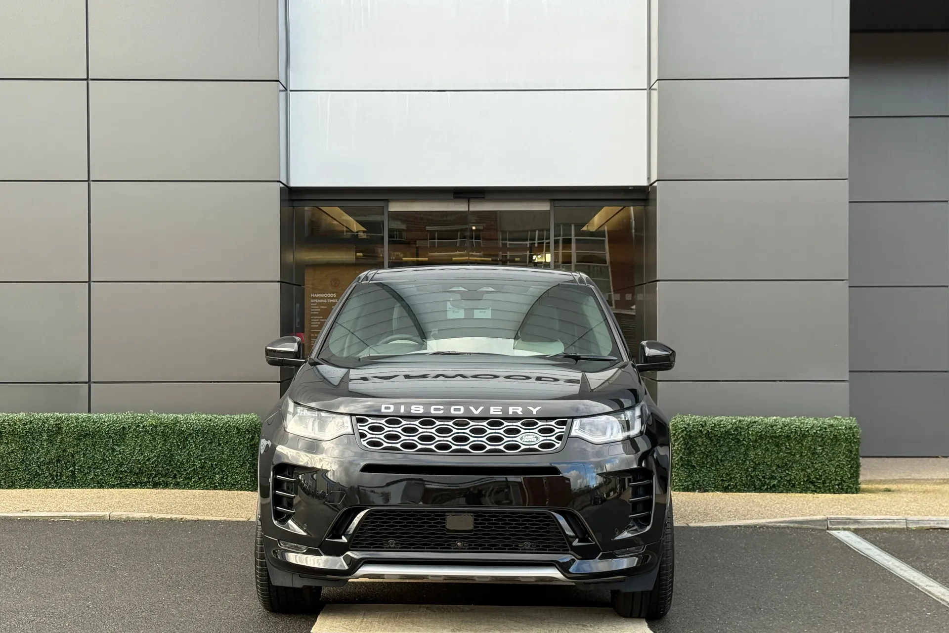 LAND ROVER DISCOVERY SPORT thumbnail image number 10