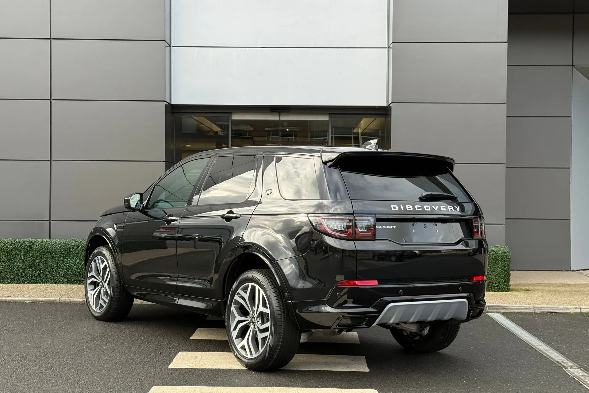 LAND ROVER DISCOVERY SPORT thumbnail image number 15