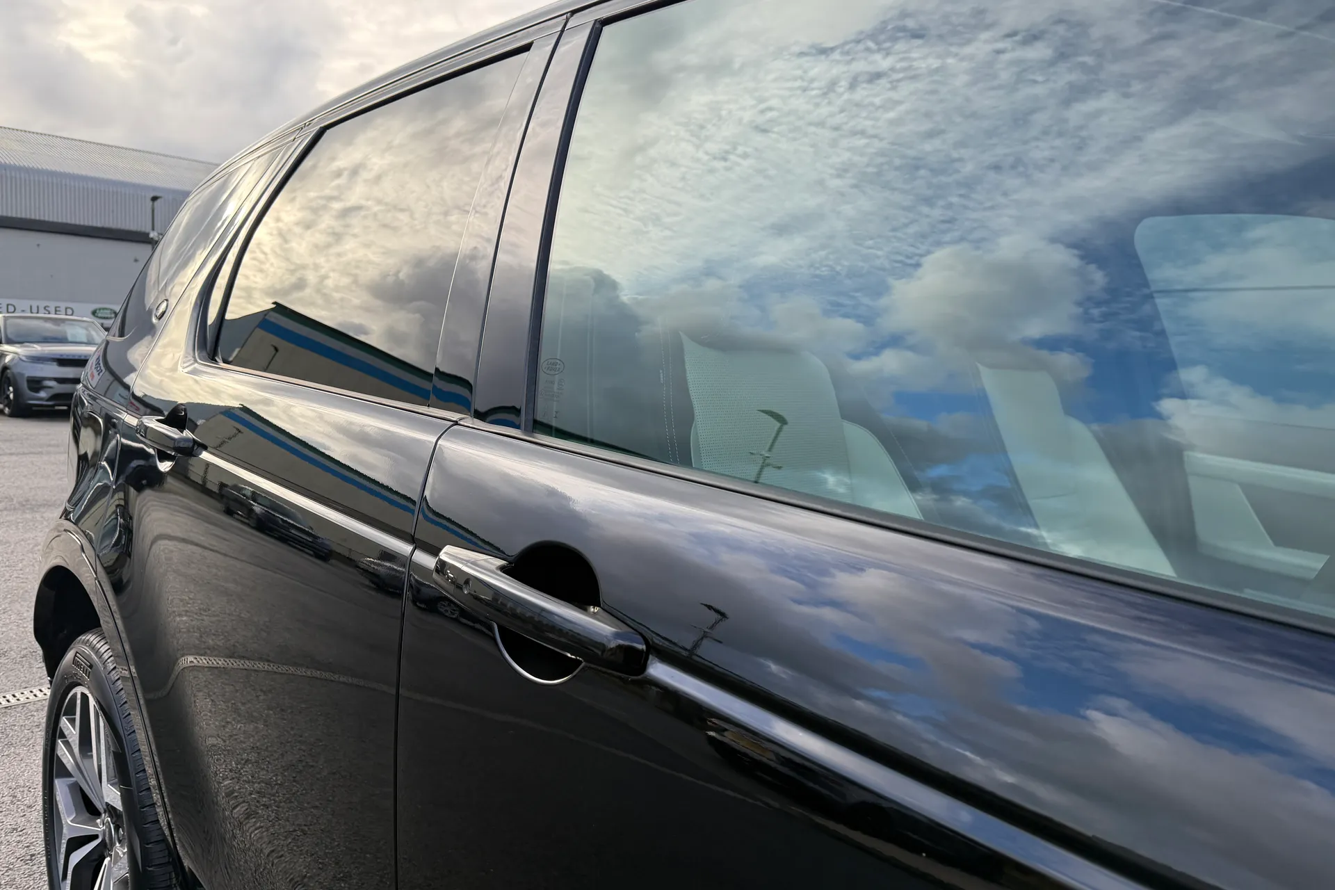 LAND ROVER DISCOVERY SPORT thumbnail image number 33