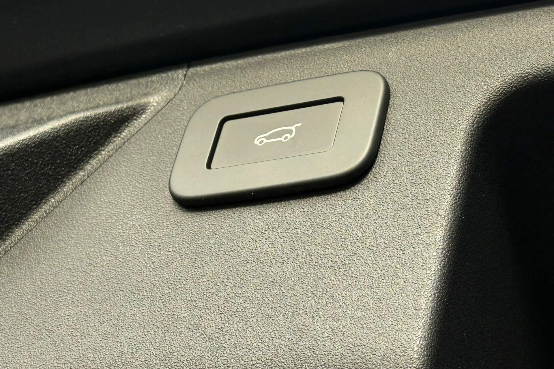 LAND ROVER DISCOVERY SPORT thumbnail image number 47