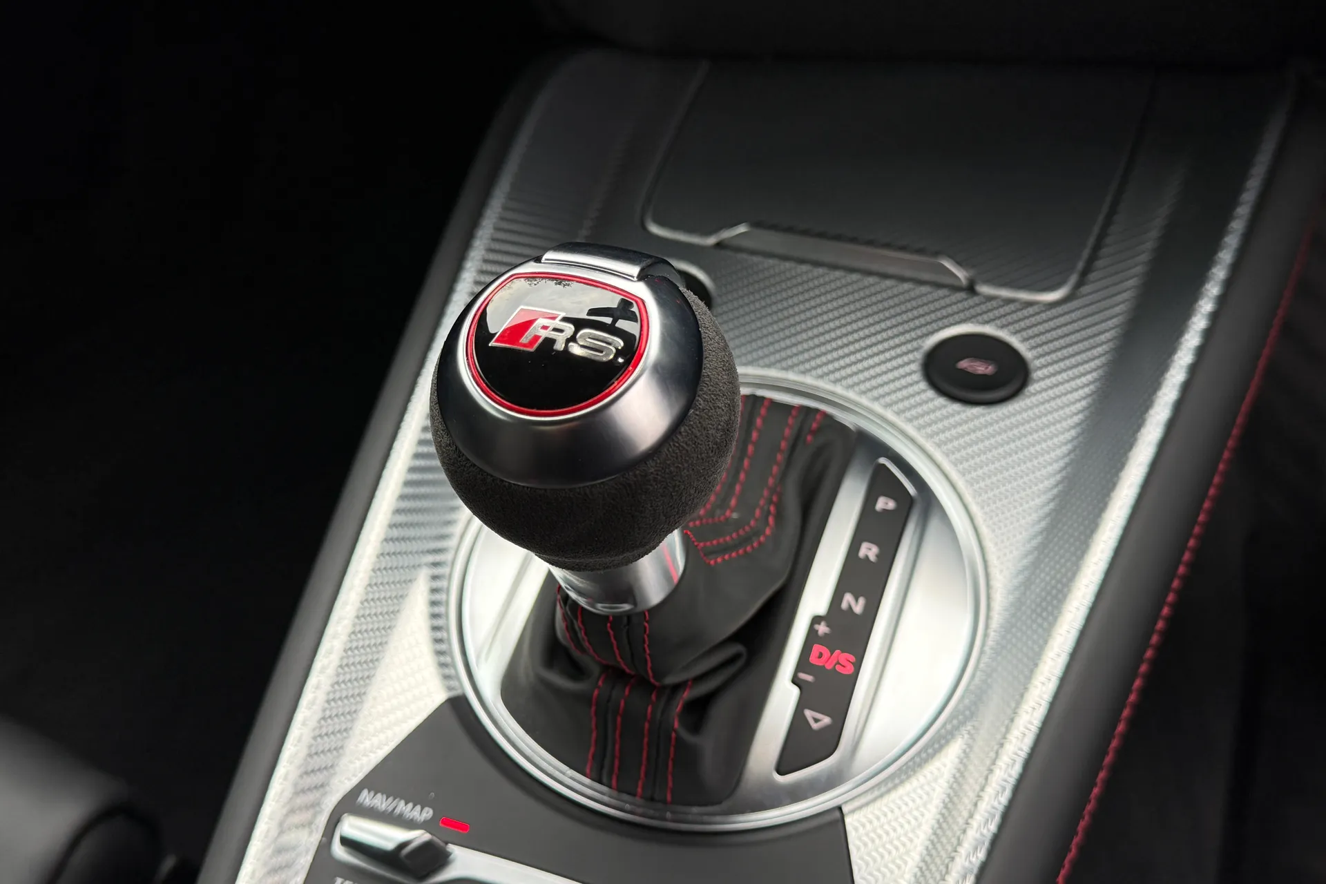 Audi TT thumbnail image number 46