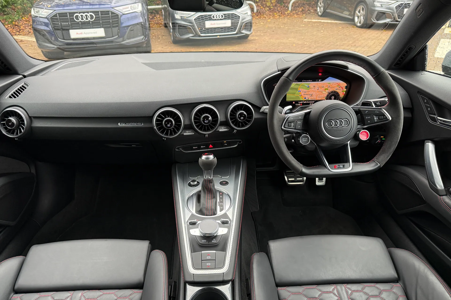 Audi TT thumbnail image number 3