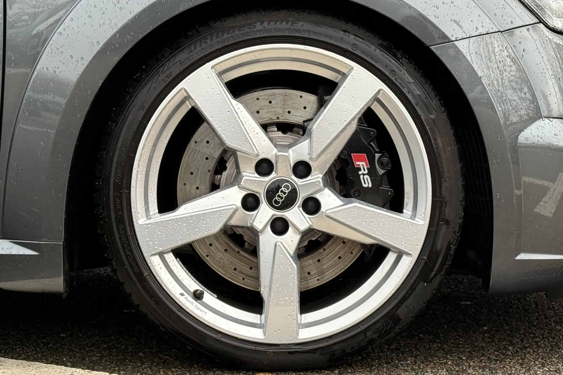 Audi TT thumbnail image number 23