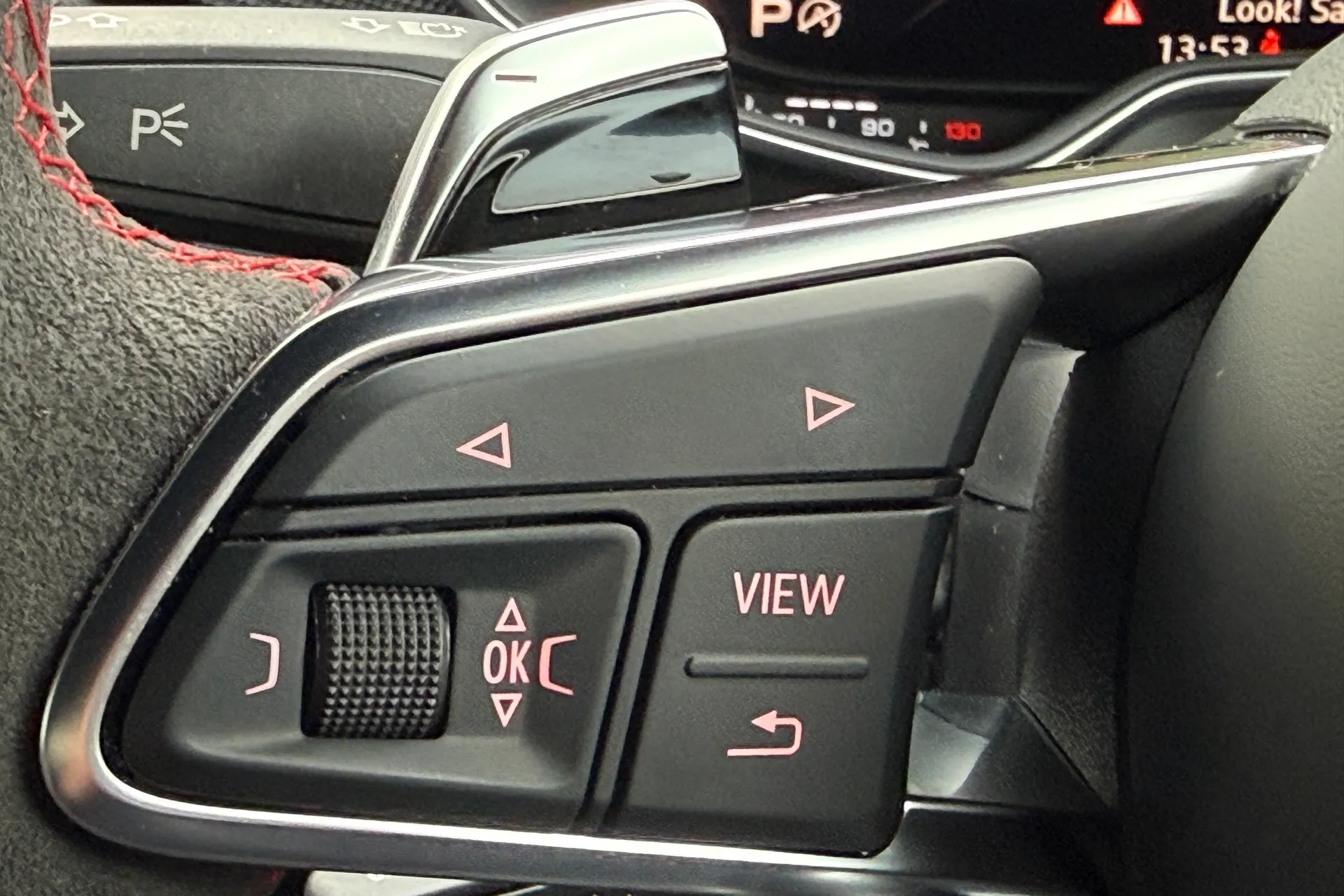 Audi TT thumbnail image number 51